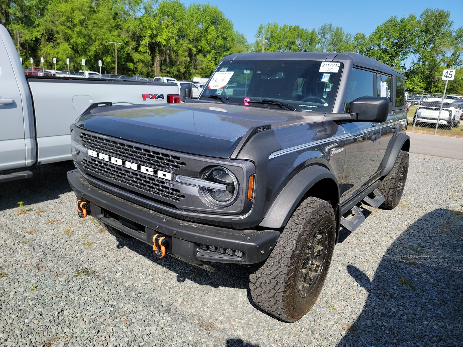 FORD BRONCO - 1