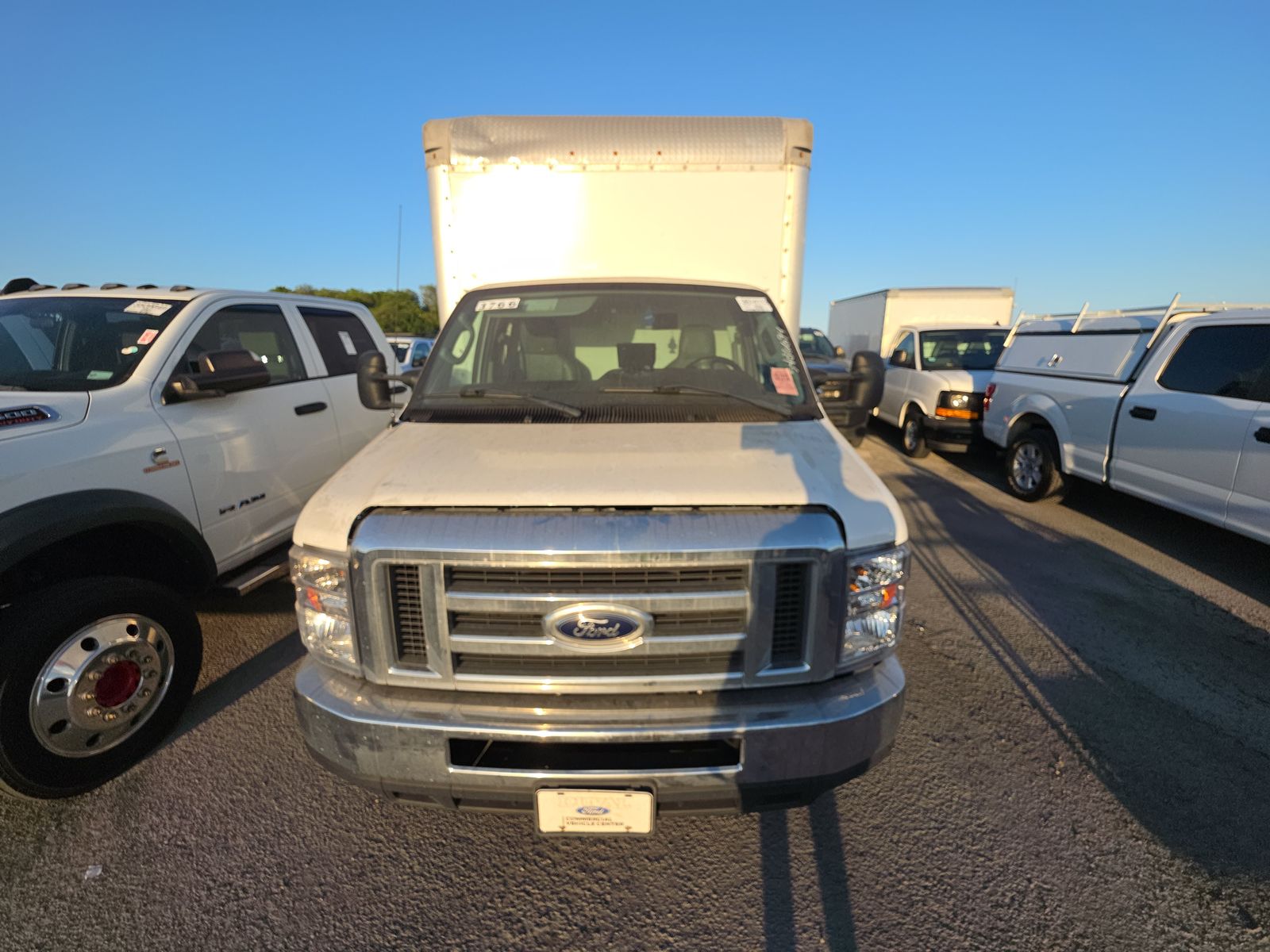 FORD E-350 - 3