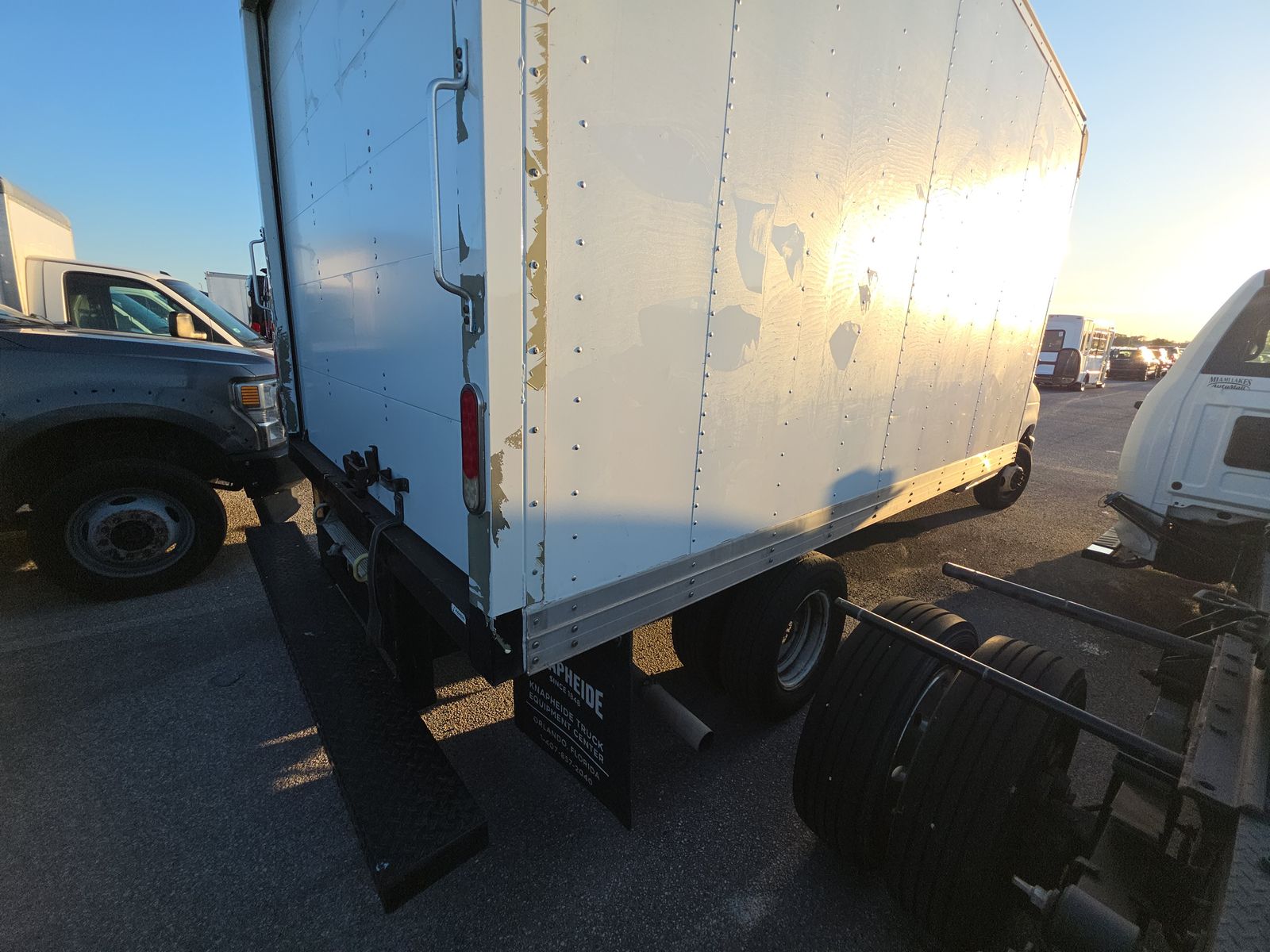 FORD E-350 - 5