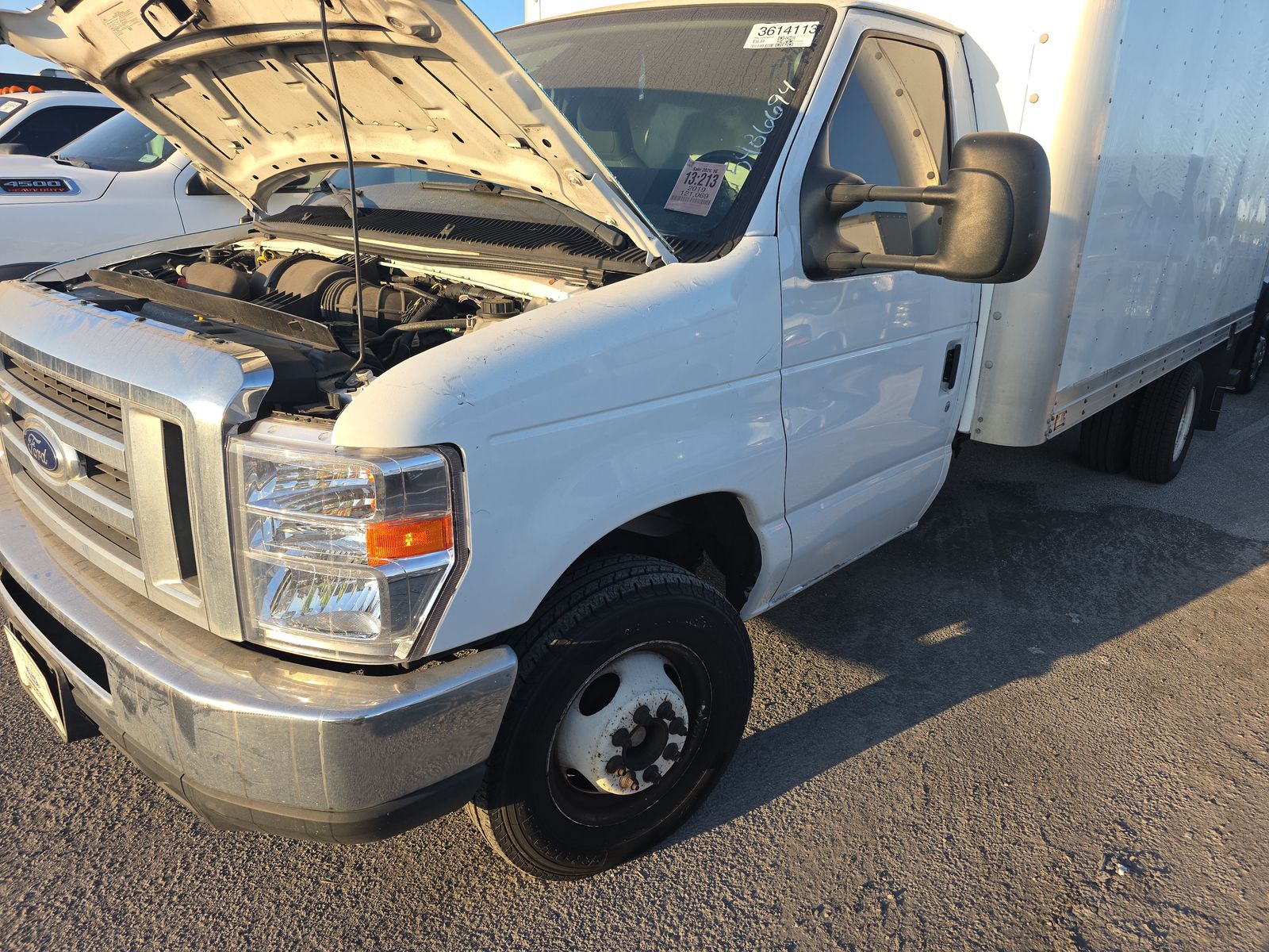 FORD E-350 - 1