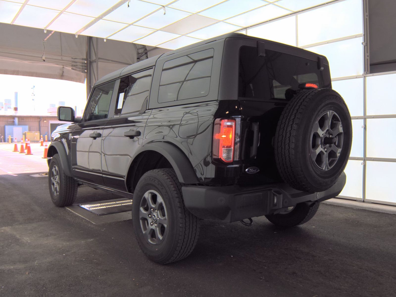 FORD BRONCO - 7