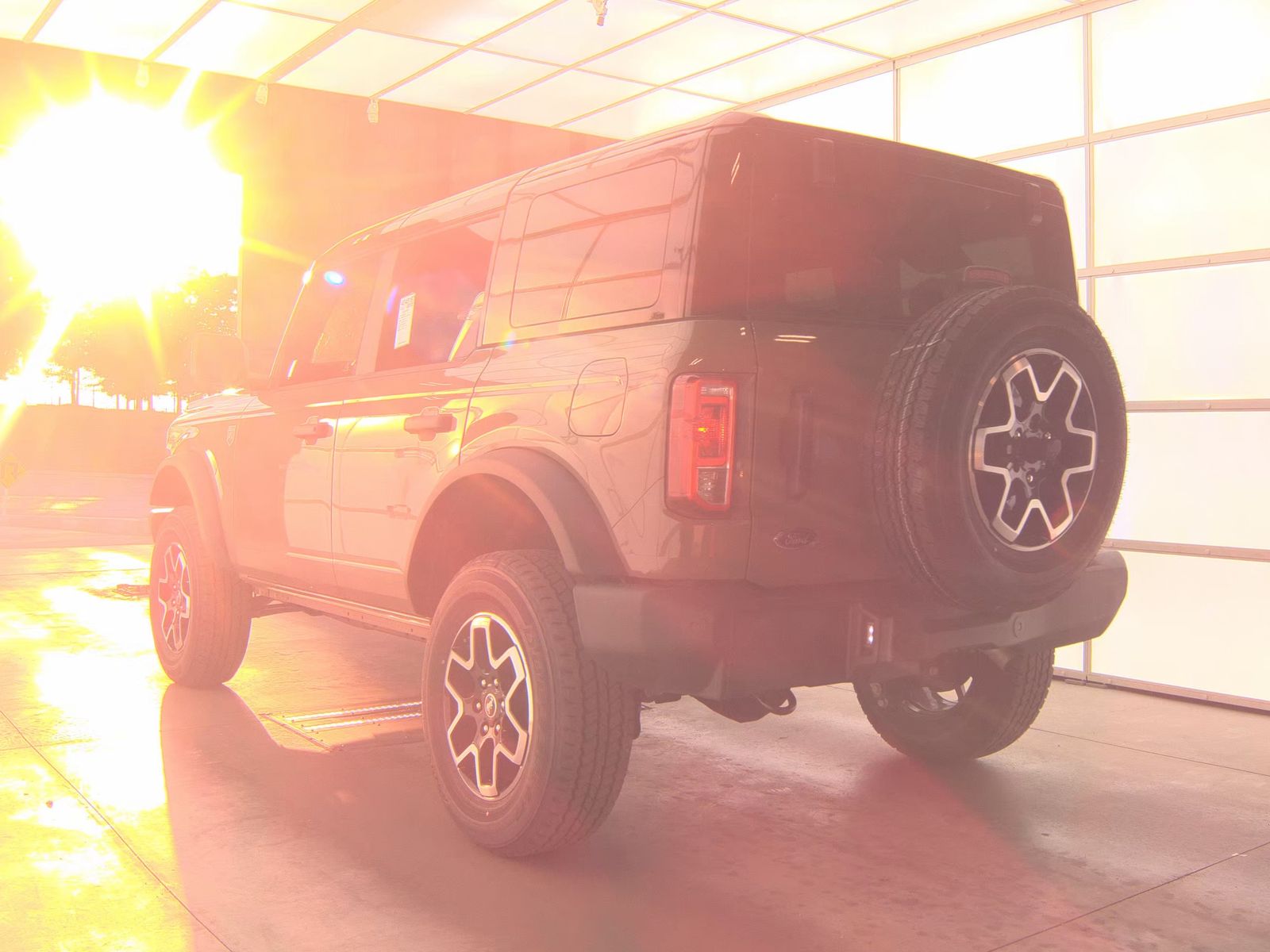 FORD BRONCO - 9