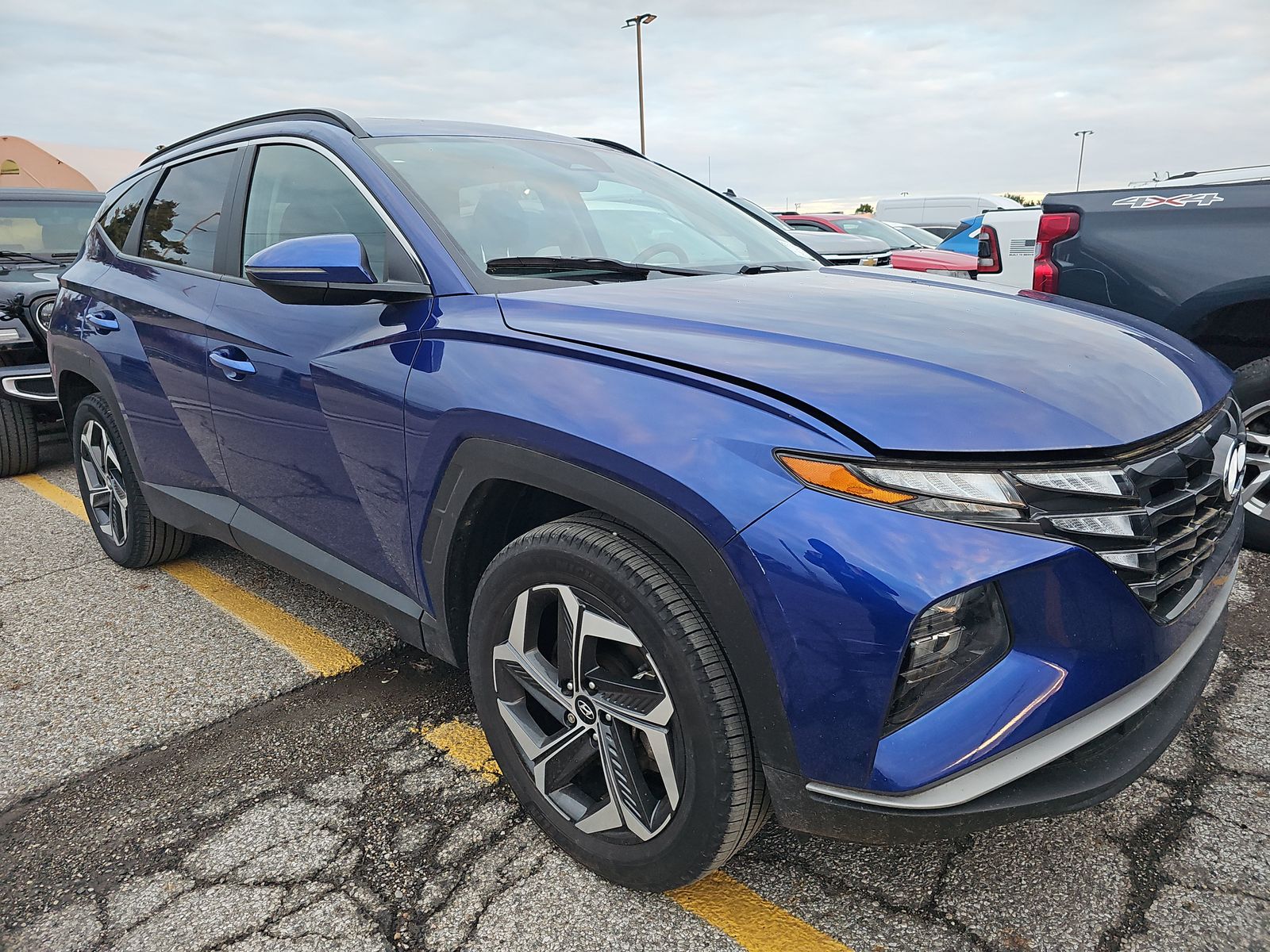 HYUNDAI TUCSON - 4