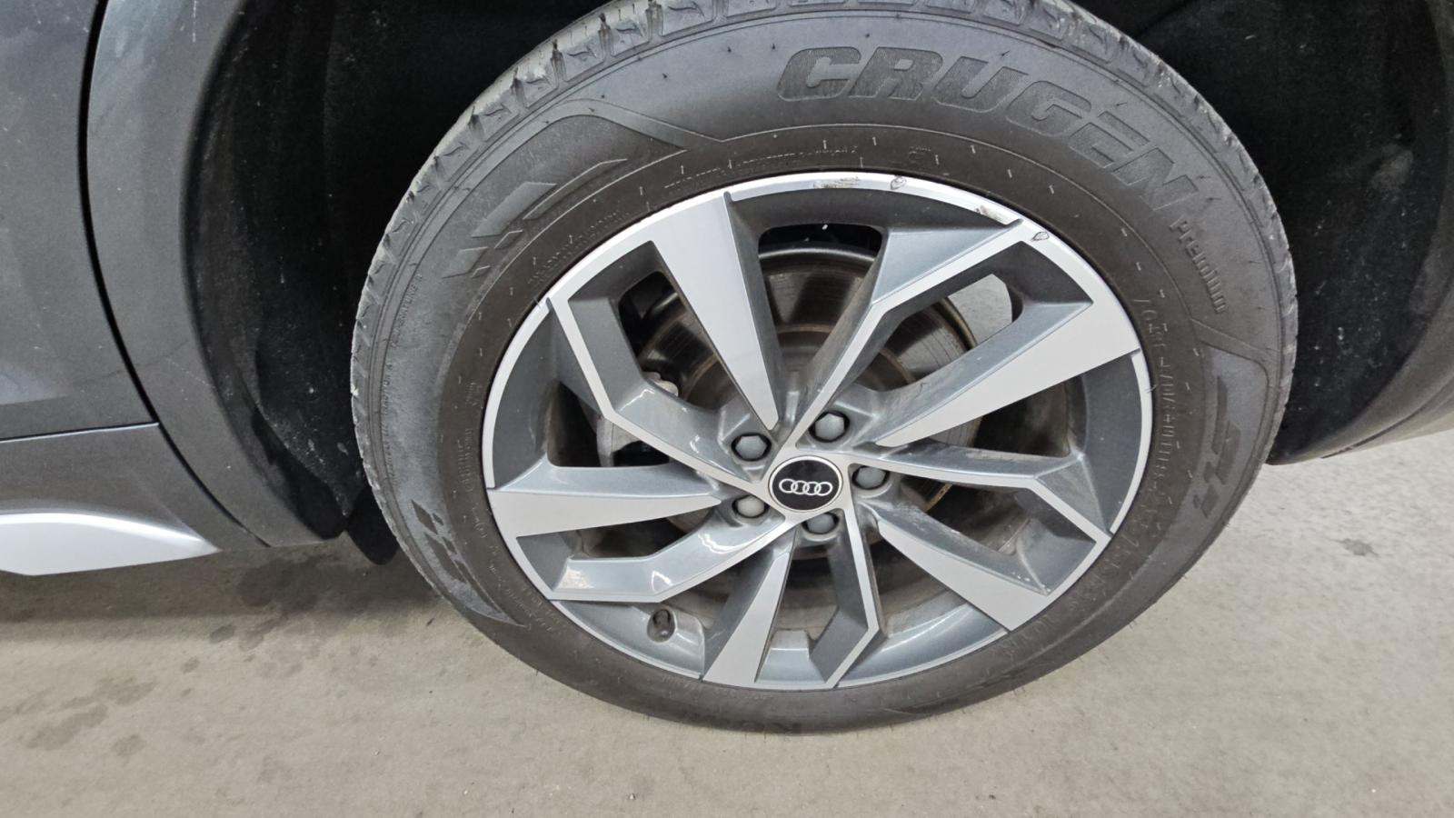 2022 Audi Q5 S line Premium AWD