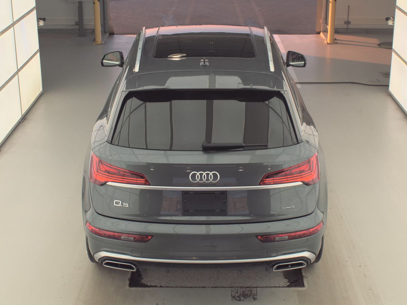 2022 Audi Q5 S line Premium AWD