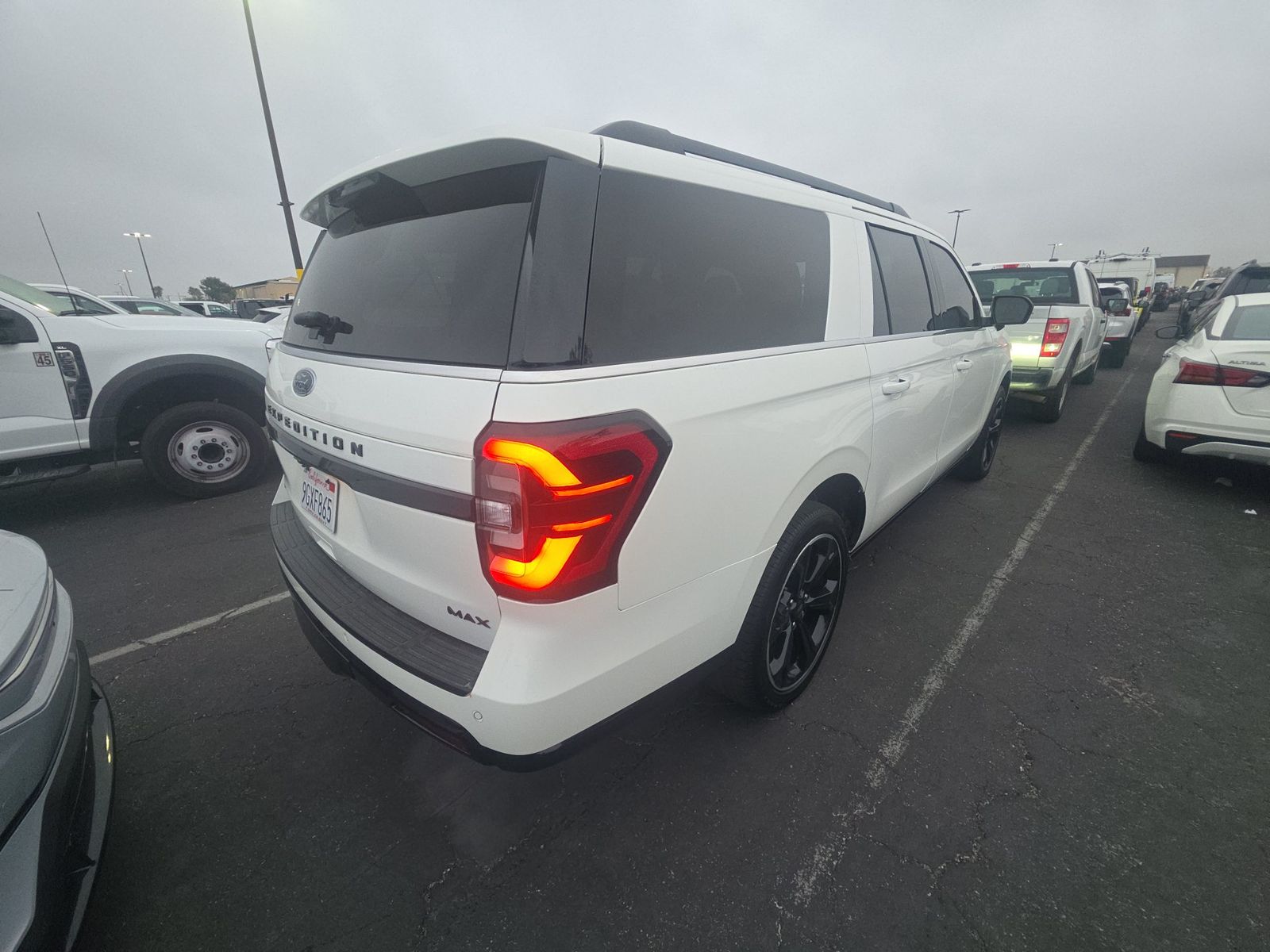 FORD EXPEDITION MAX - 5