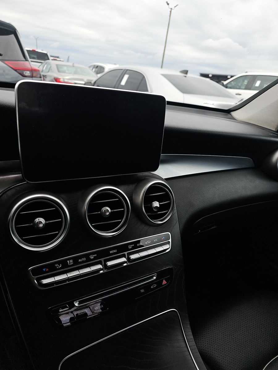 2017 Mercedes-Benz GLC GLC 300 RWD
