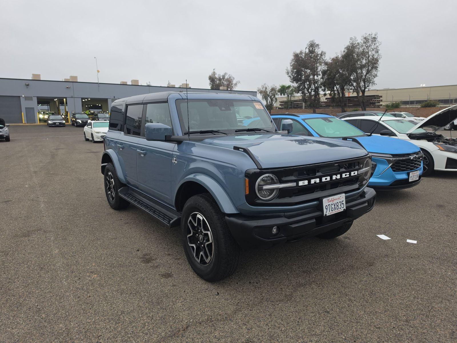 FORD BRONCO - 4