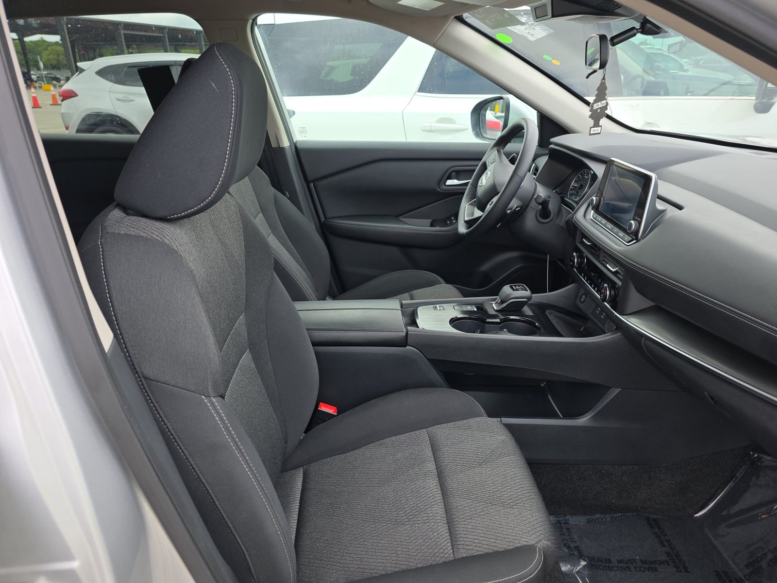 2025 Nissan Rogue SV FWD