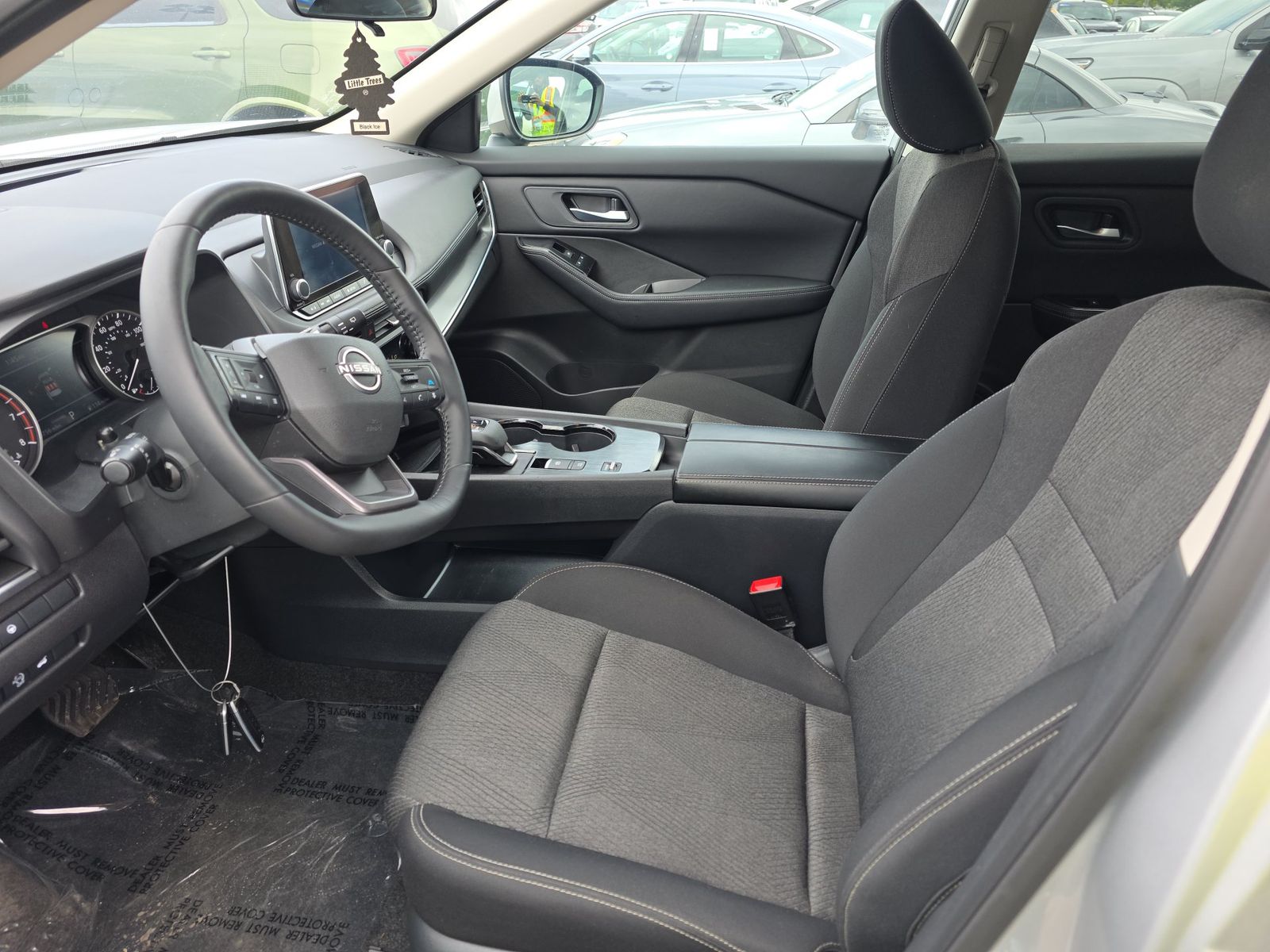 2025 Nissan Rogue SV FWD