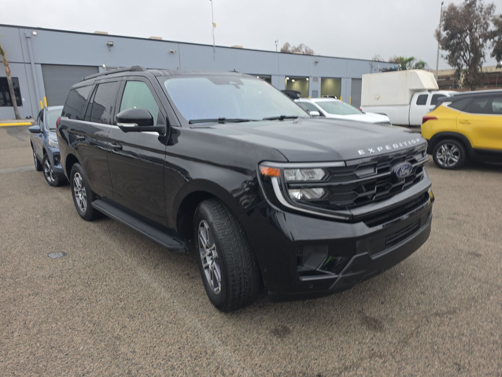 FORD EXPEDITION - 4