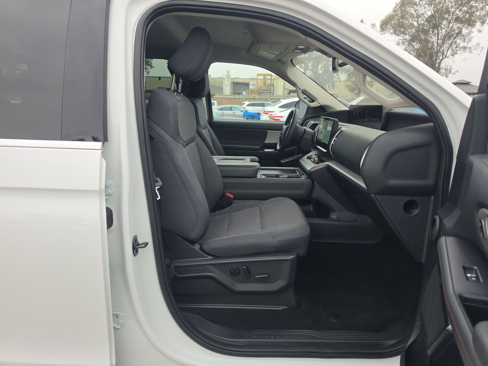 FORD EXPEDITION MAX - 9