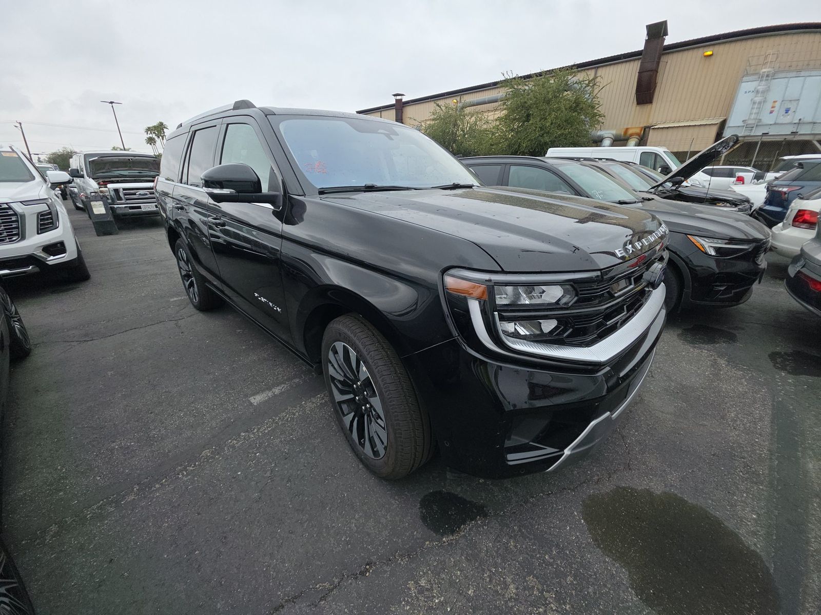 FORD EXPEDITION - 4