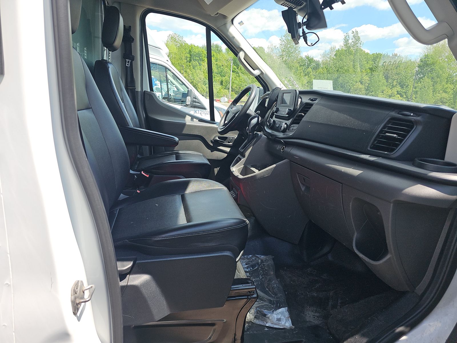 FORD TRANSIT 350 - 9