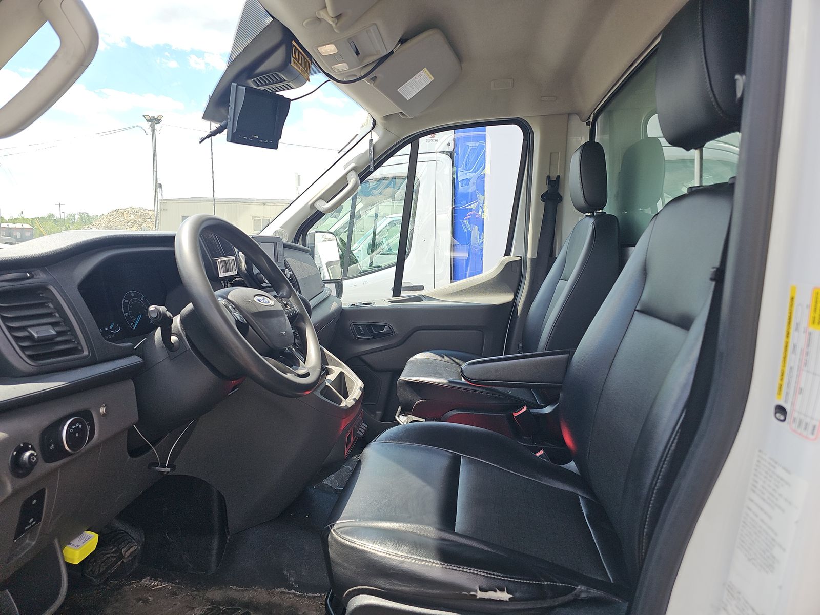 FORD TRANSIT 350 - 8