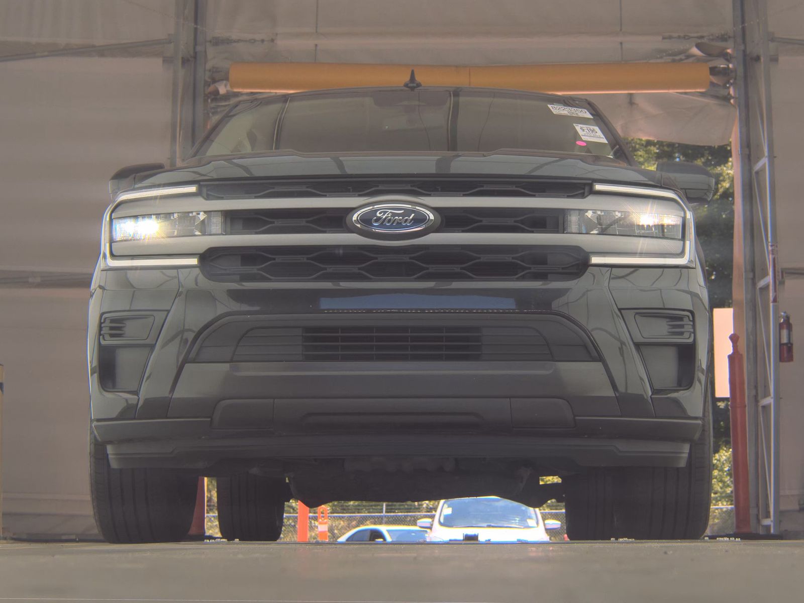 FORD EXPEDITION MAX - 4