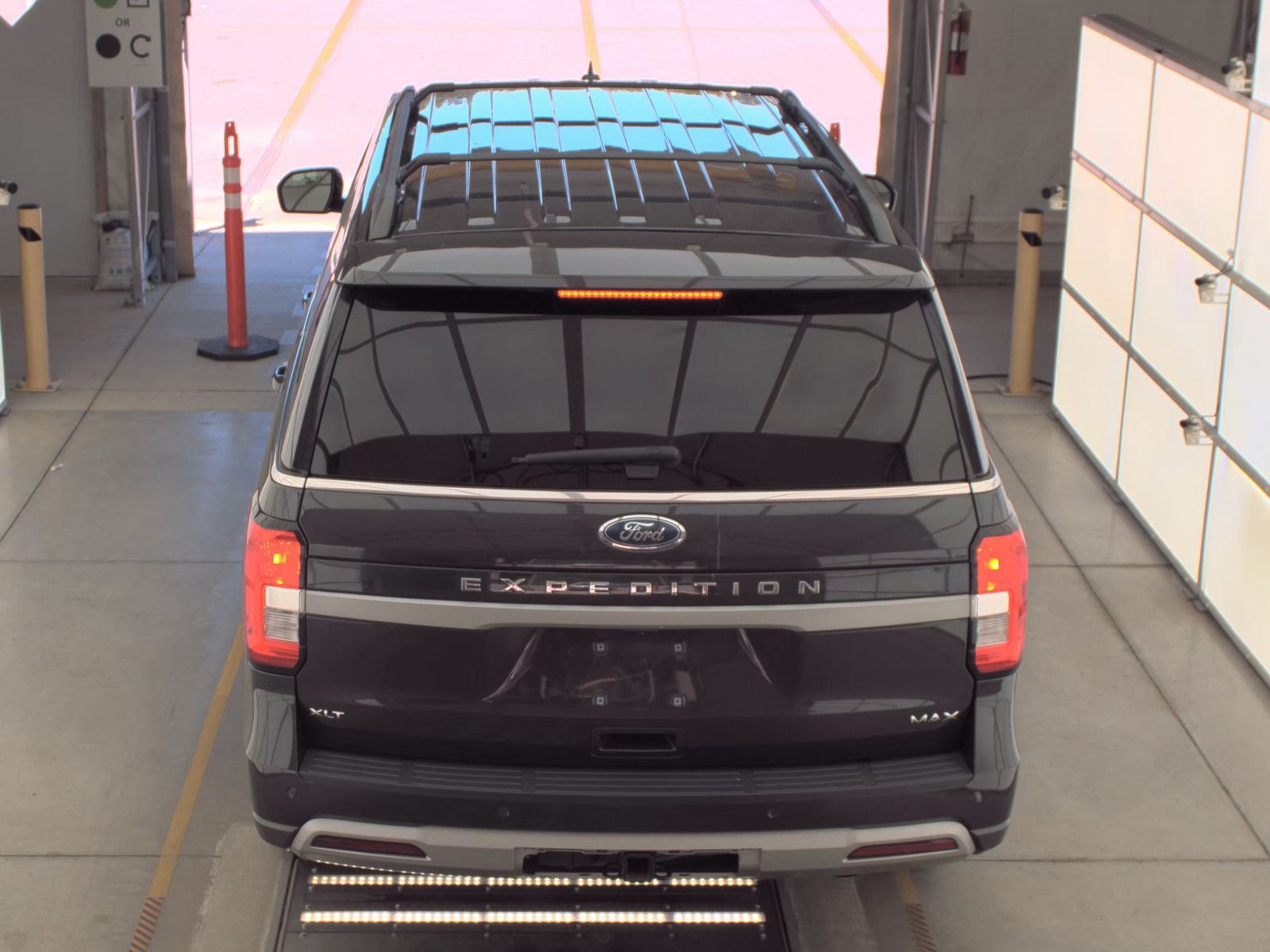FORD EXPEDITION MAX - 7