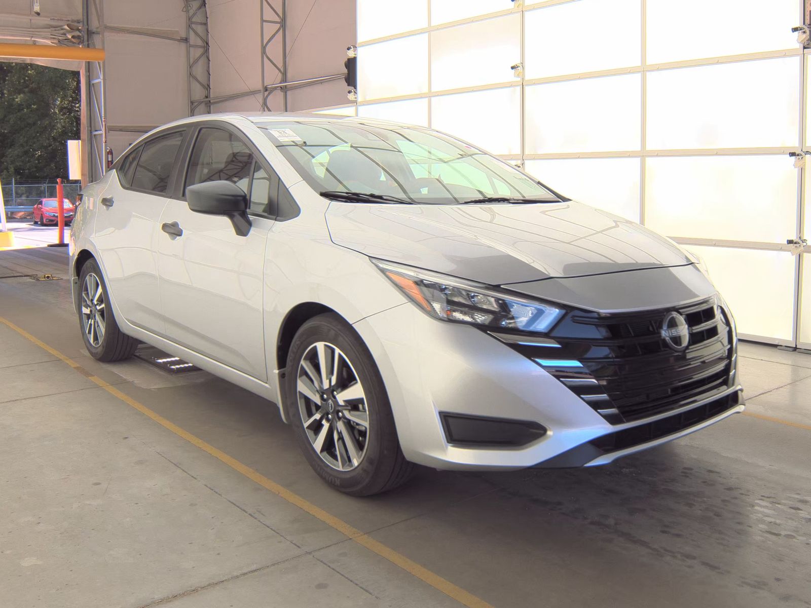 NISSAN VERSA - 5