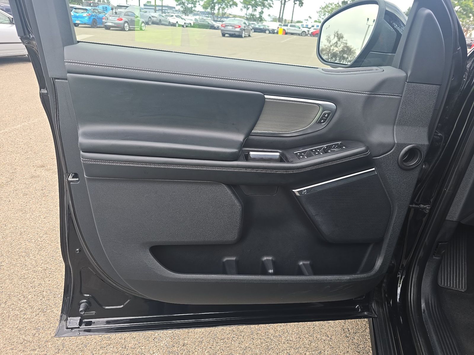 FORD EXPEDITION MAX - 10