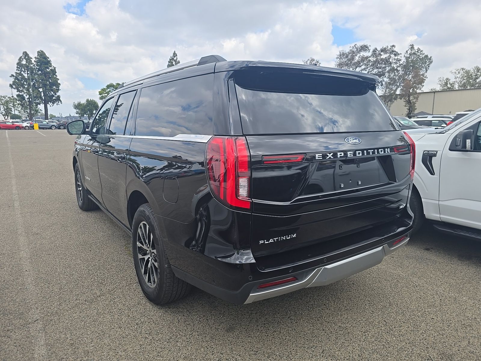 FORD EXPEDITION MAX - 7
