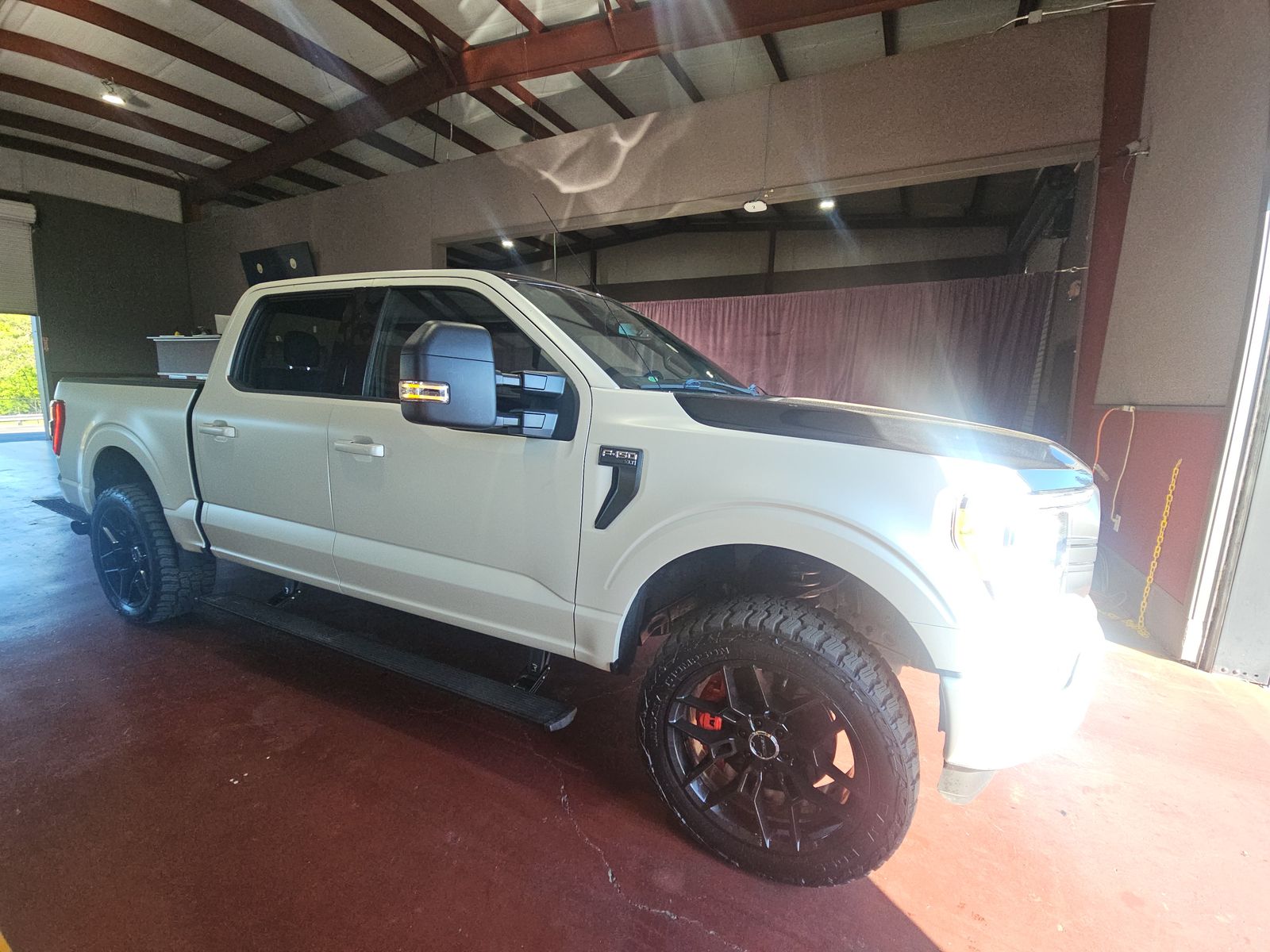 FORD F-150 - 4