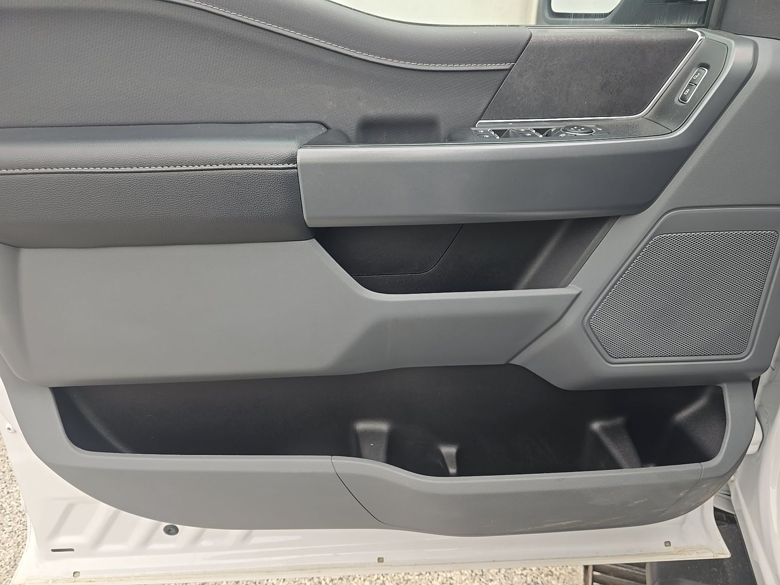 2024 Ford F-150 XLT AWD