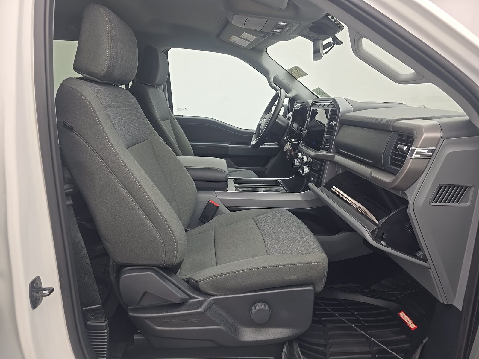 2024 Ford F-150 XLT AWD