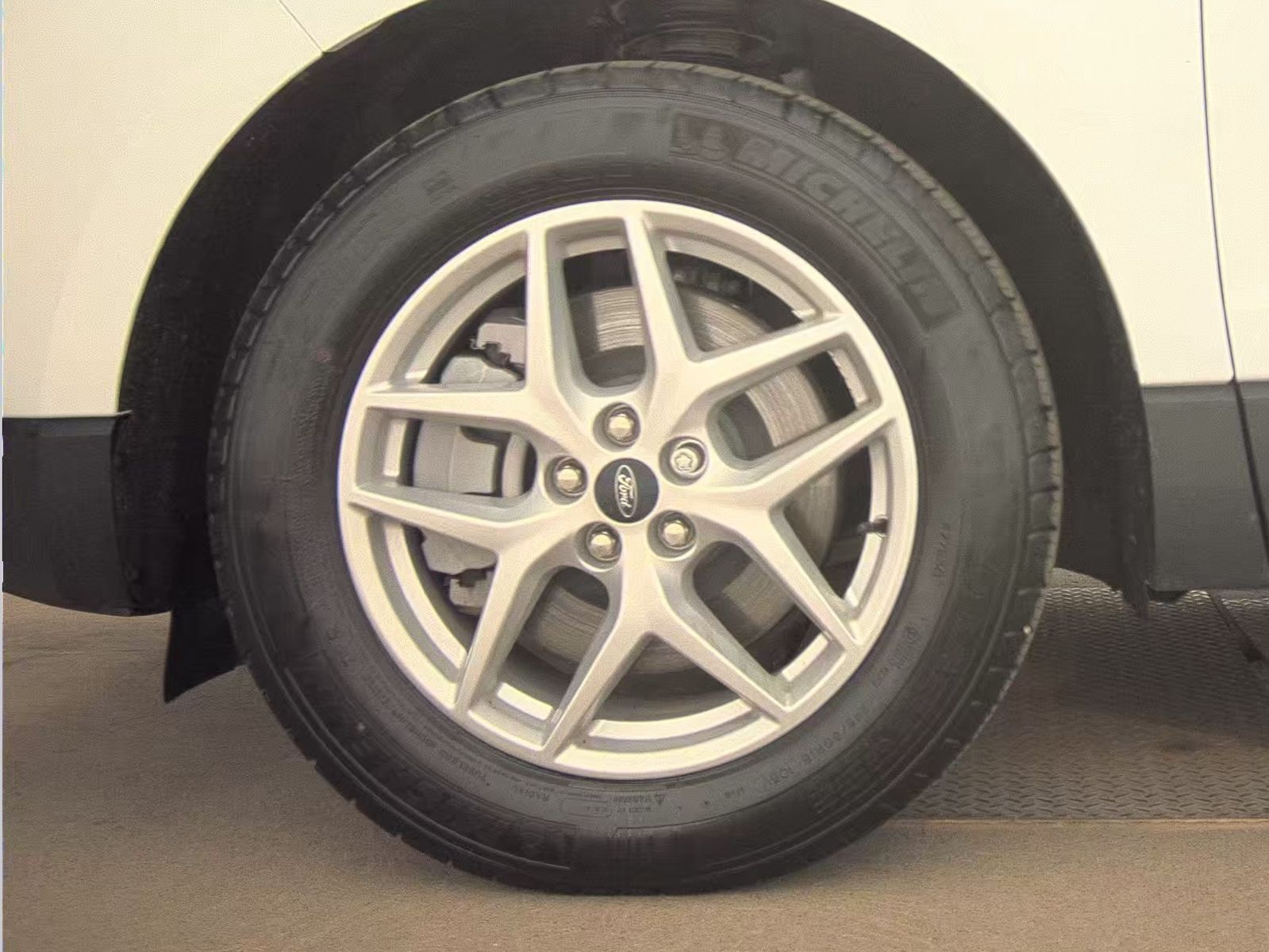 FORD EDGE - 10