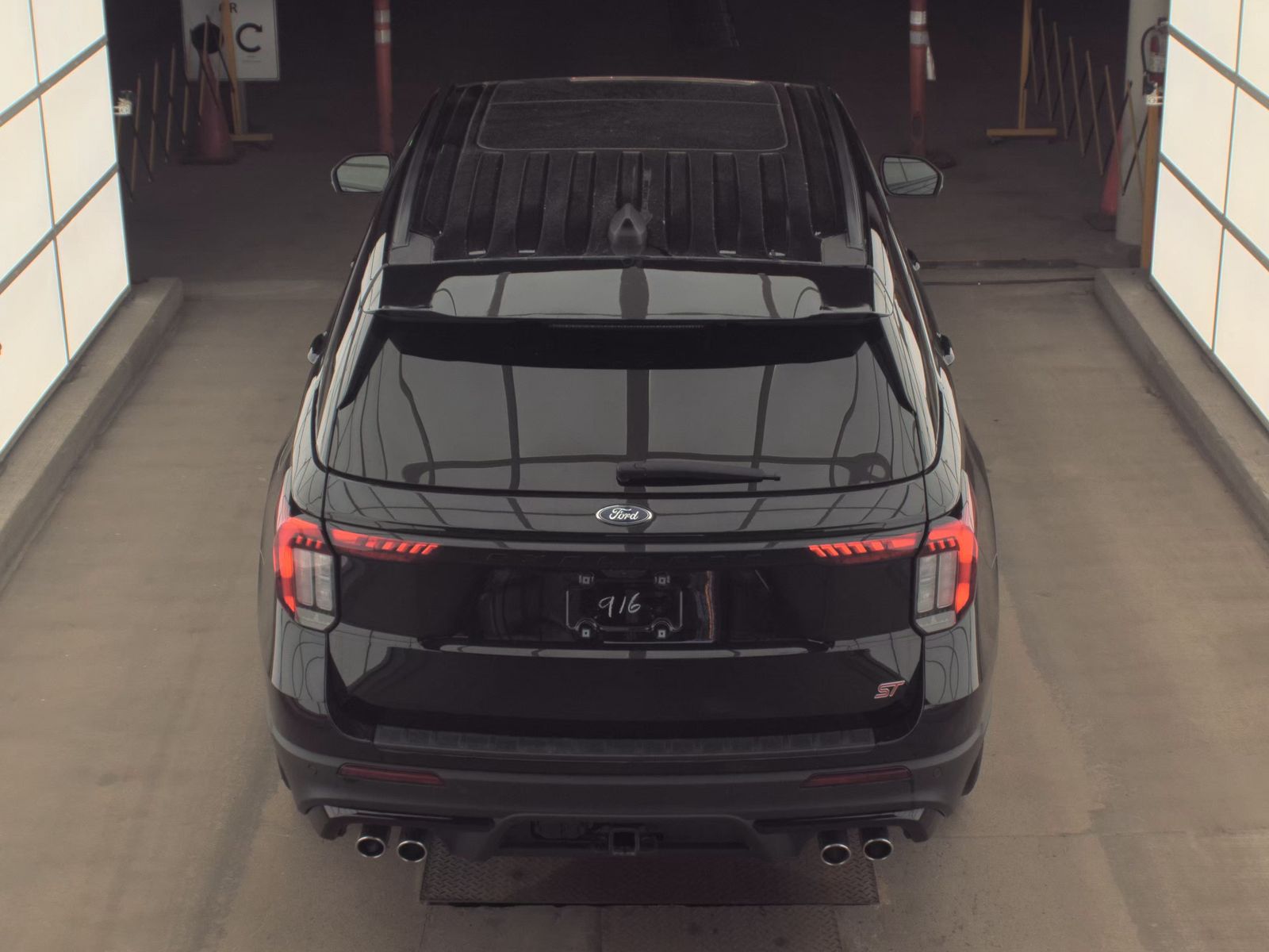 FORD EXPLORER - 7