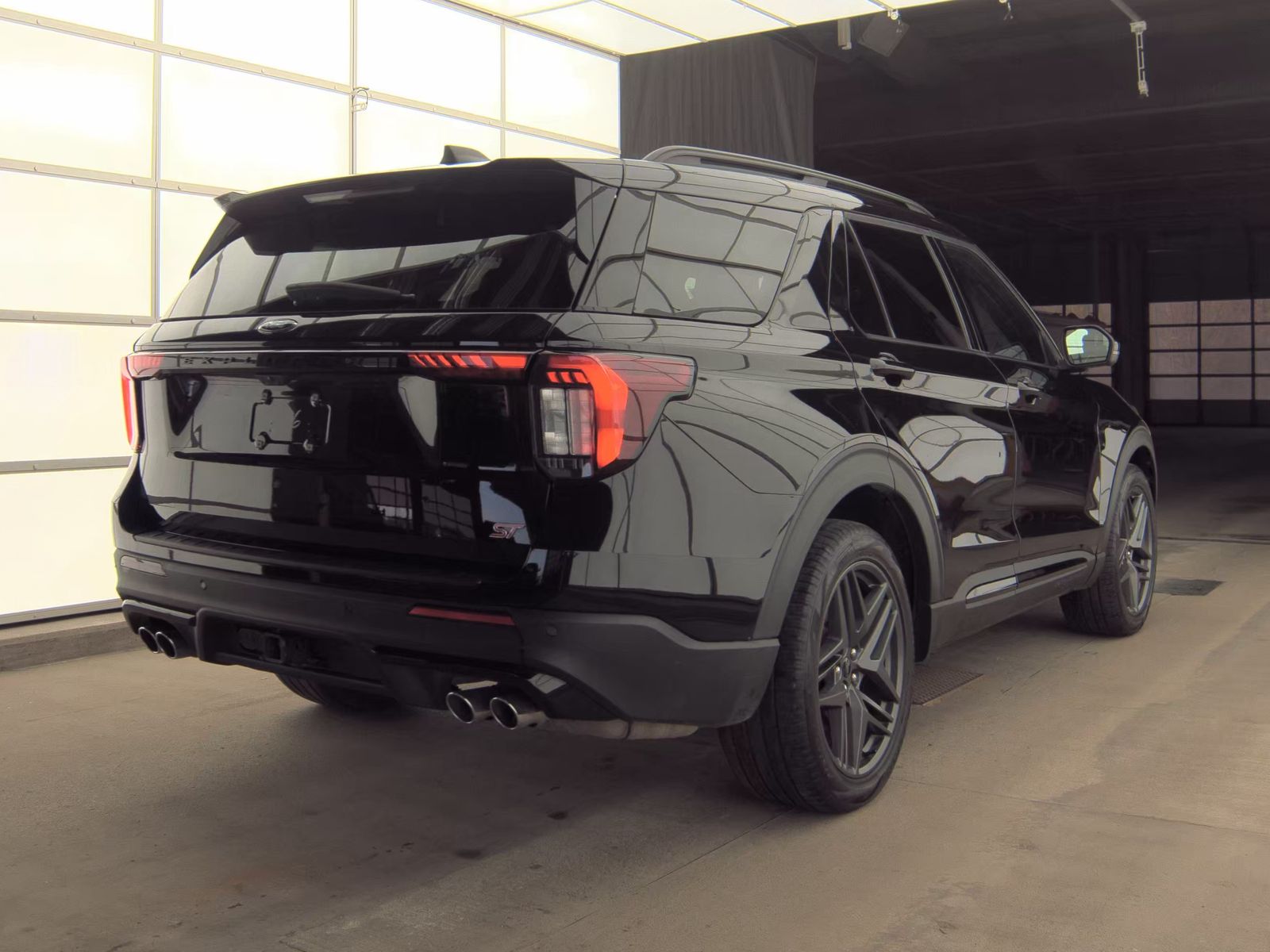 FORD EXPLORER - 6