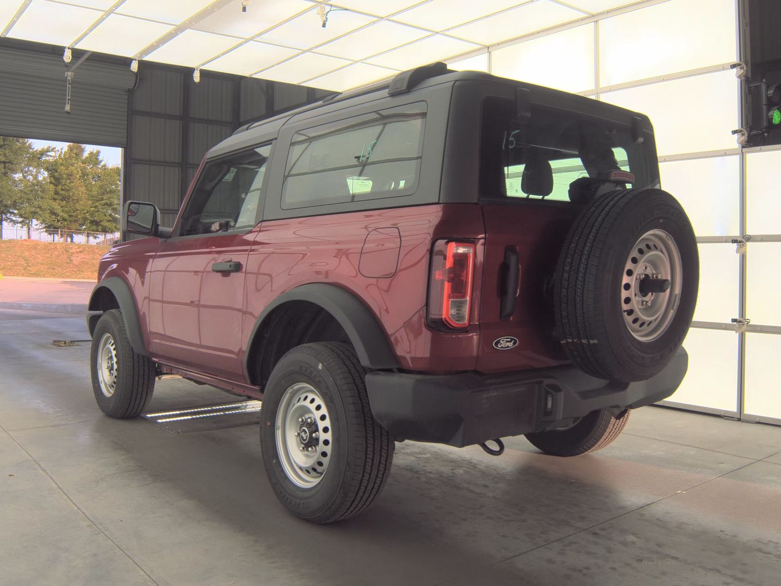 FORD BRONCO - 9