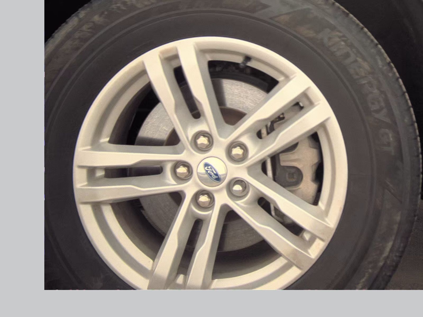FORD EXPLORER - 10