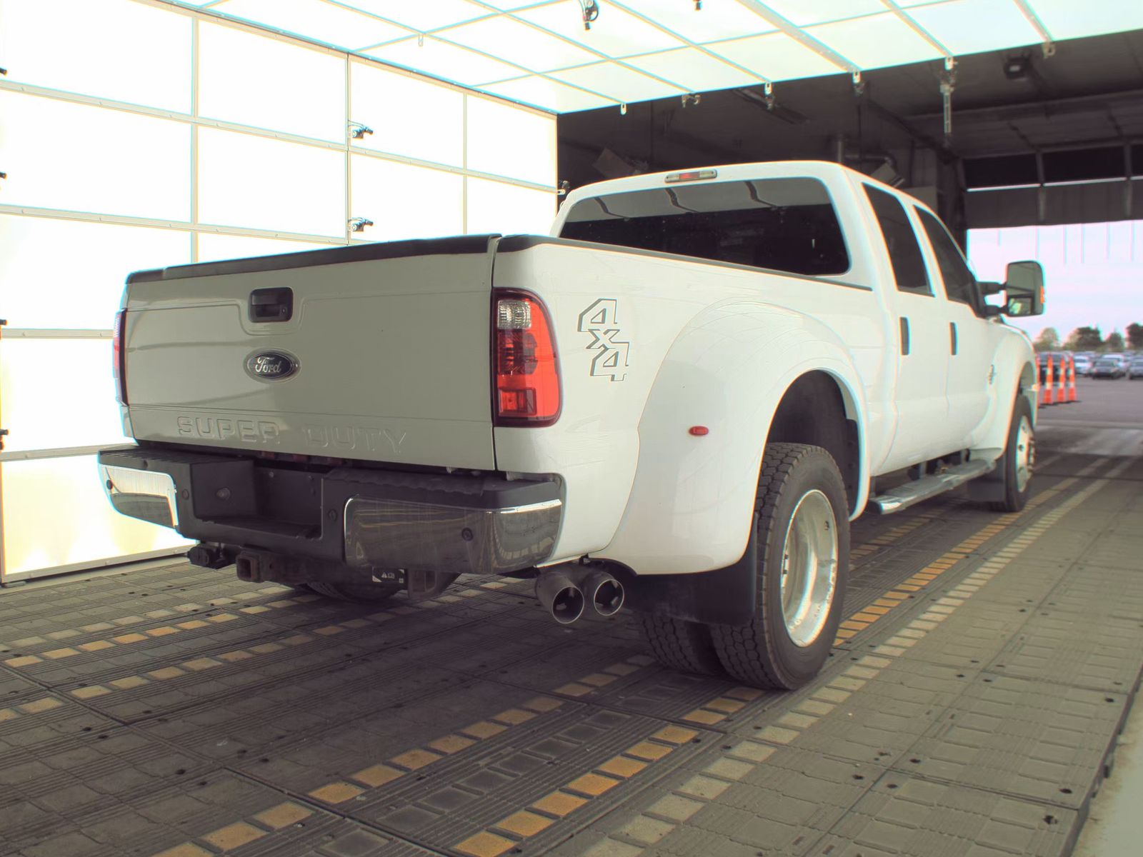 FORD F-450 - 6