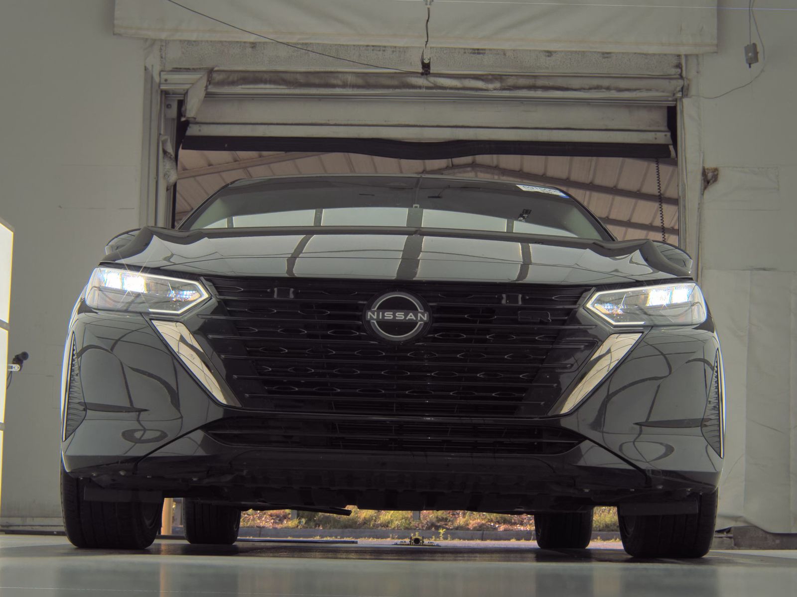 NISSAN SENTRA - 4