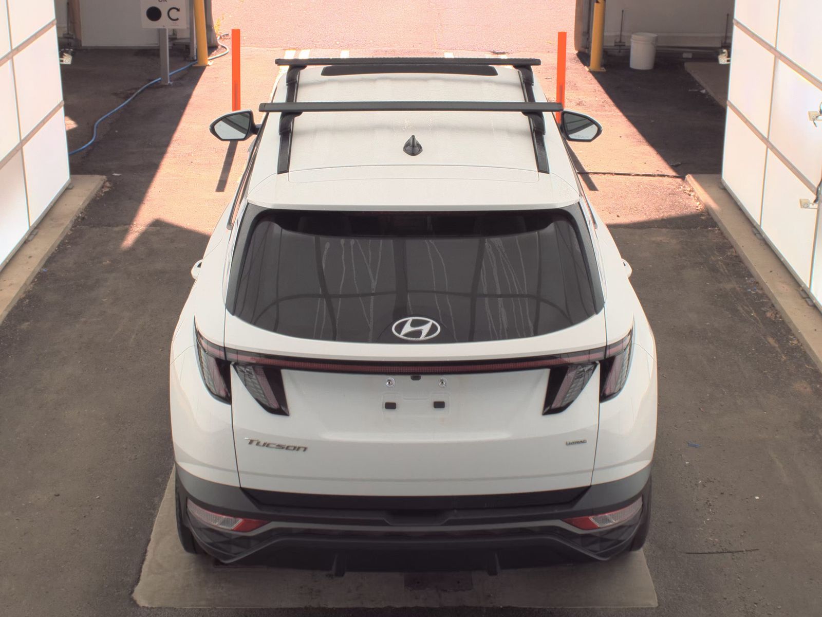 HYUNDAI TUCSON - 7