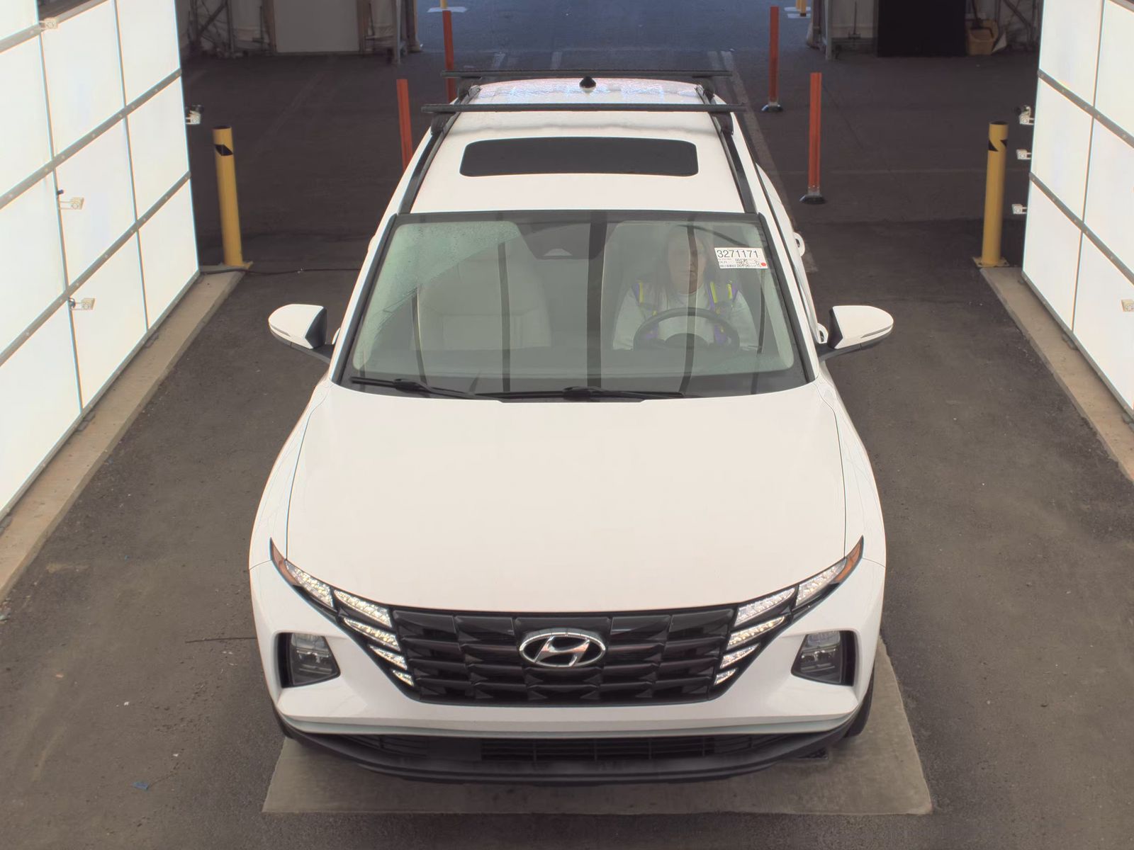 HYUNDAI TUCSON - 3