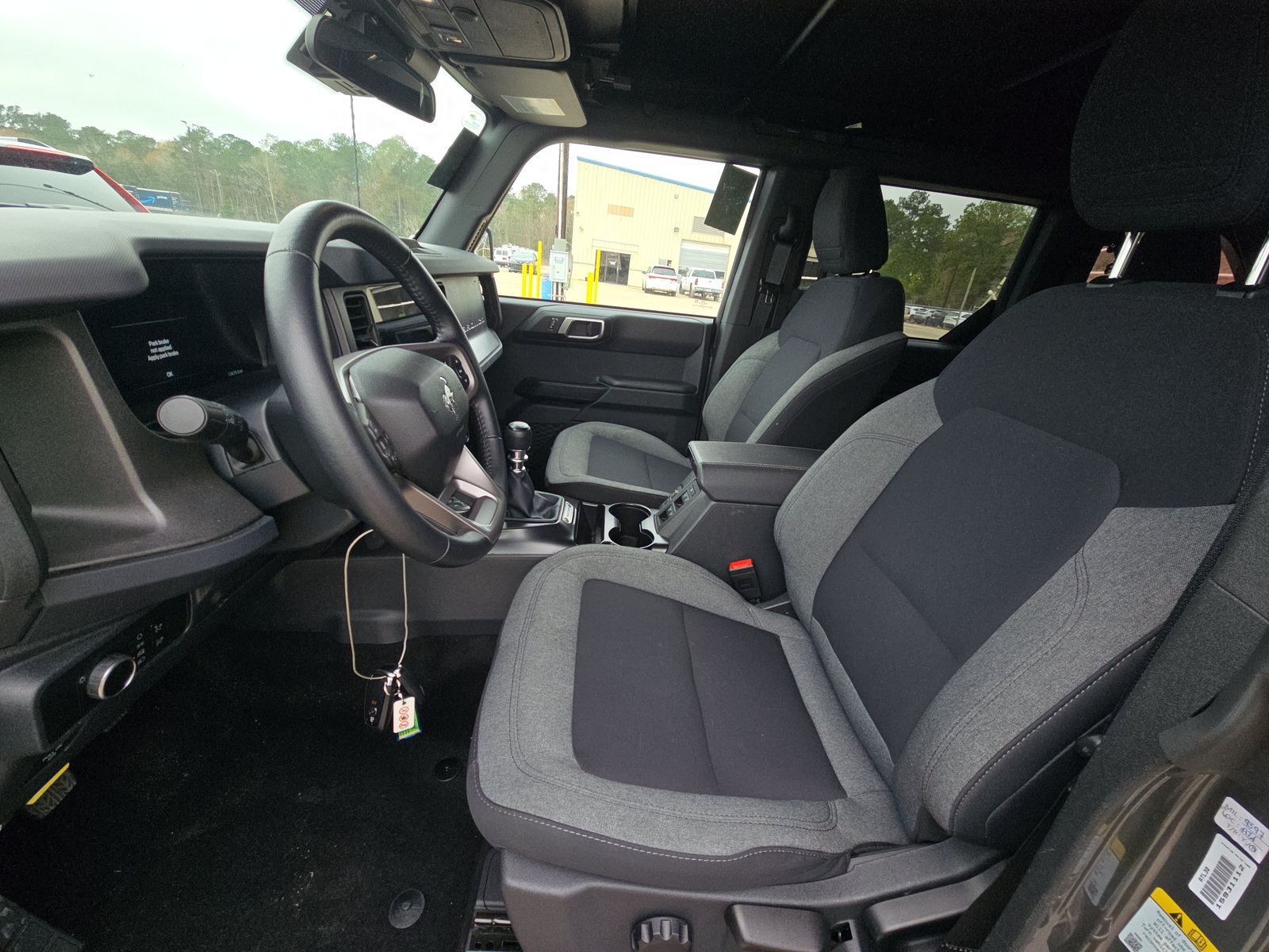FORD BRONCO - 8
