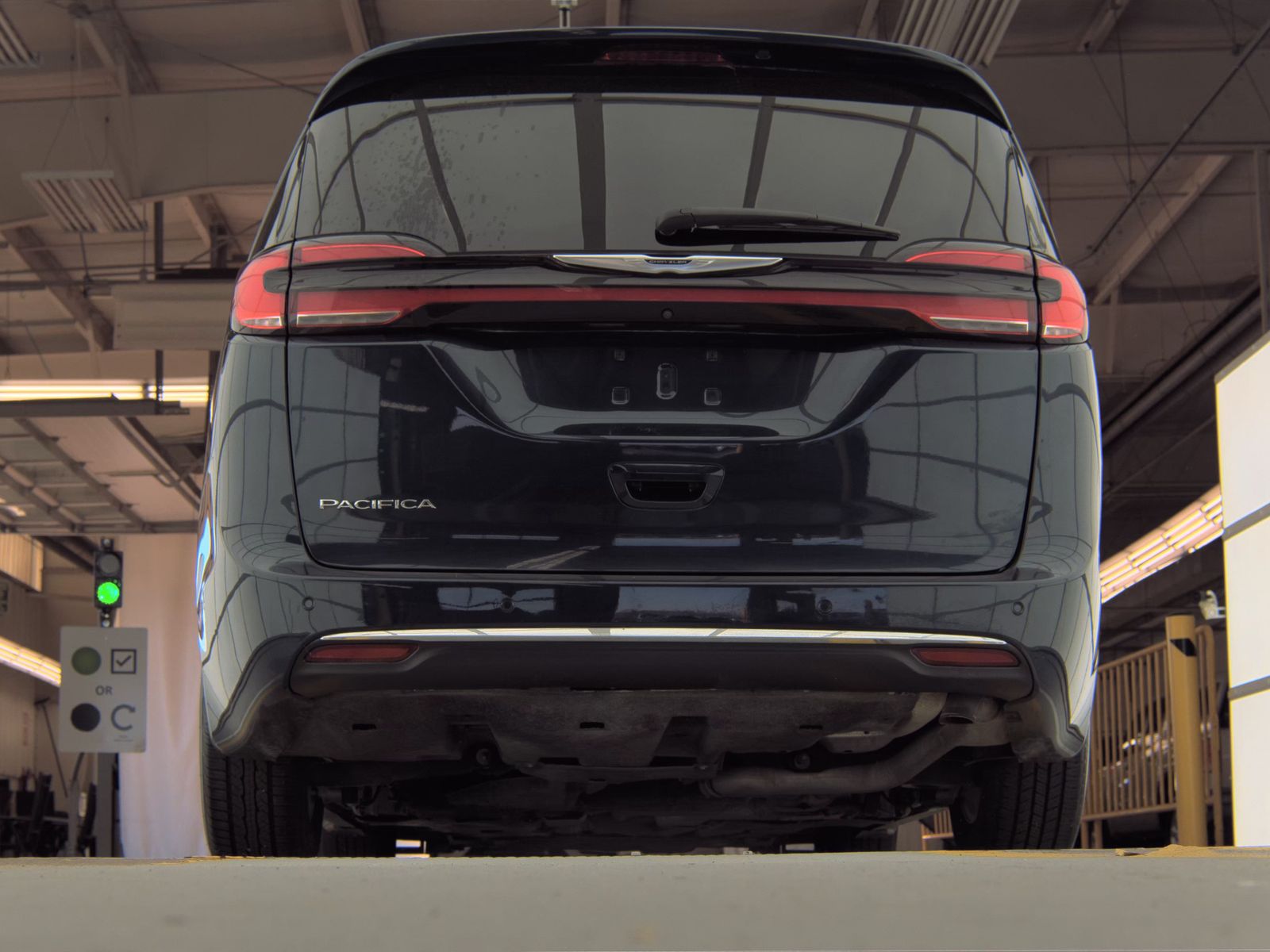 2023 Chrysler Pacifica Touring L FWD