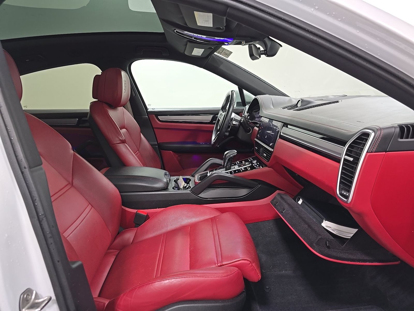 PORSCHE CAYENNE - 9