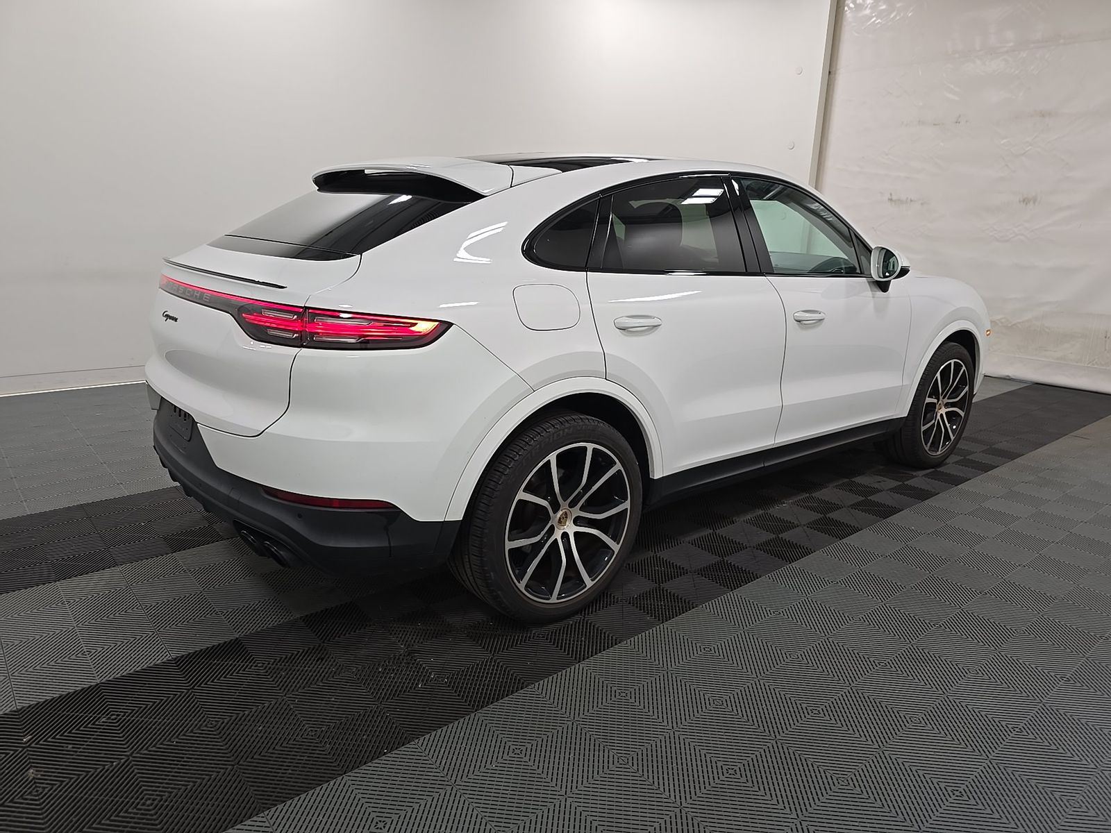 PORSCHE CAYENNE - 5