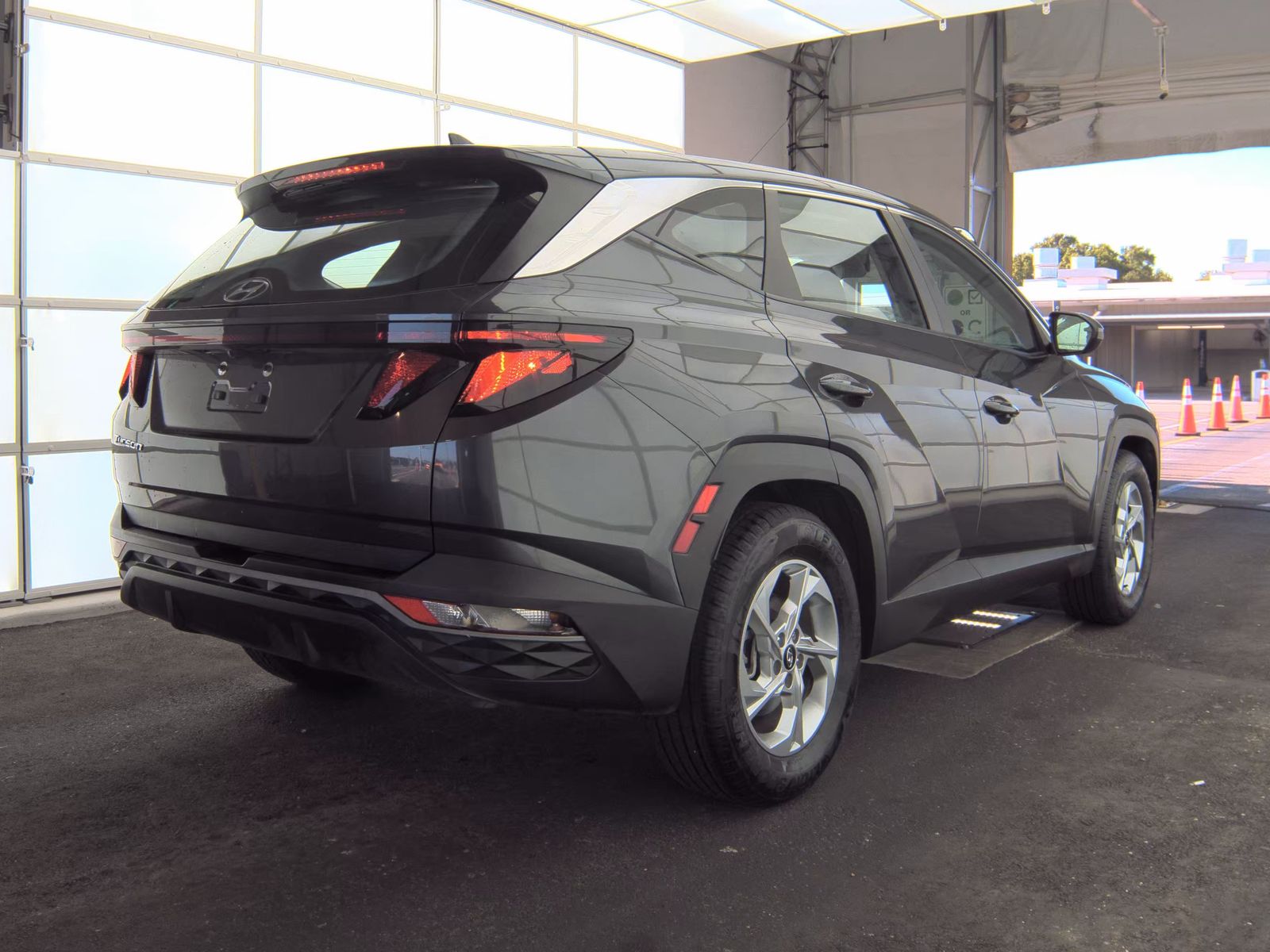 HYUNDAI TUCSON - 6
