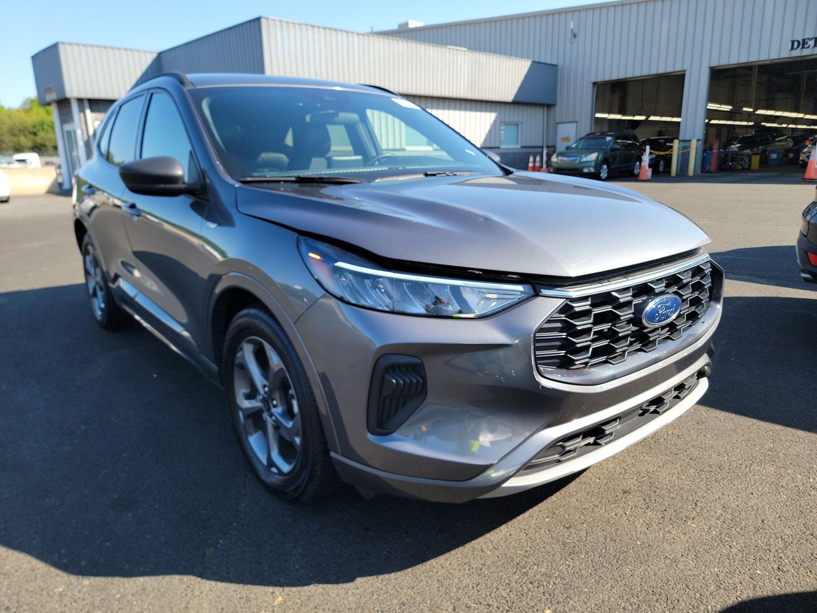 FORD ESCAPE - 4