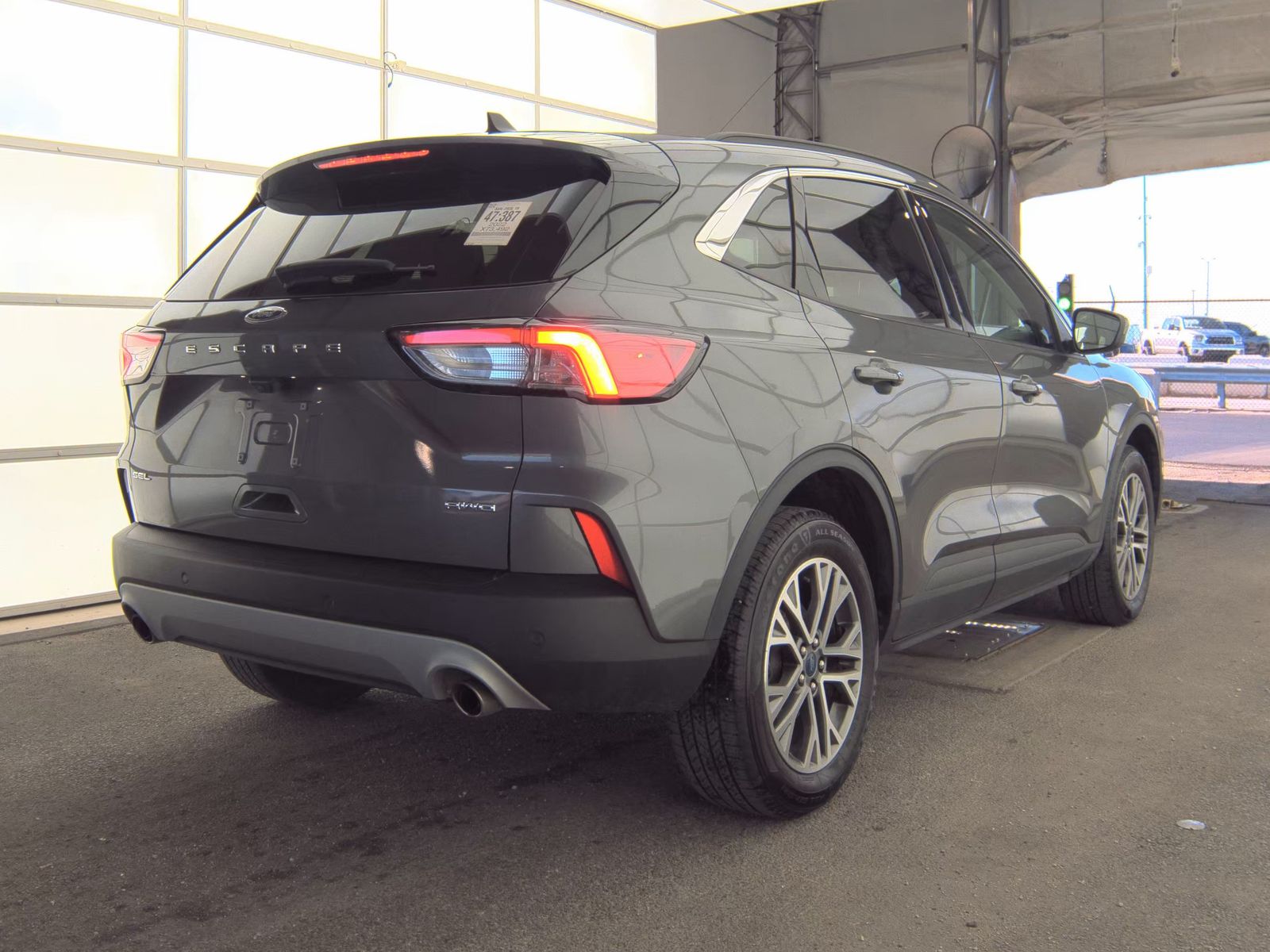 FORD ESCAPE - 6