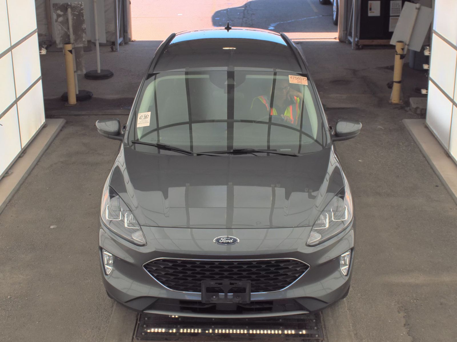 FORD ESCAPE - 3