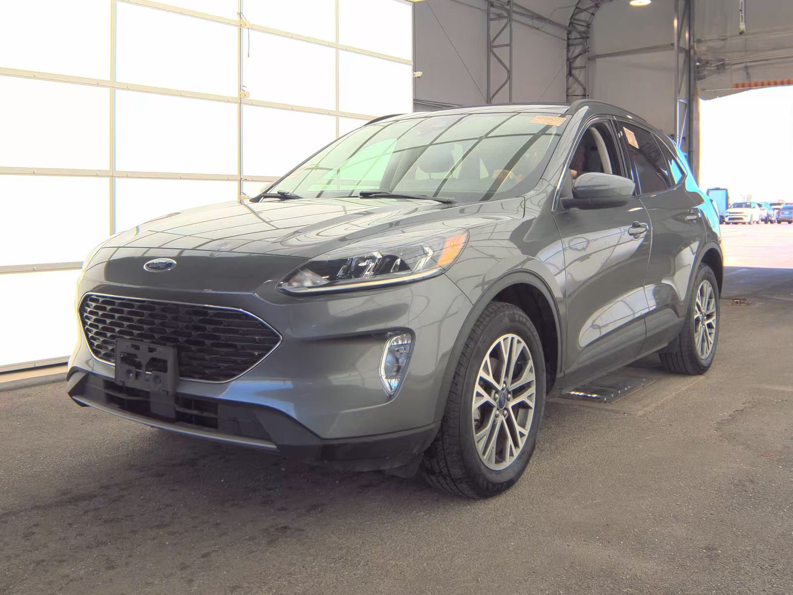 FORD ESCAPE - 1