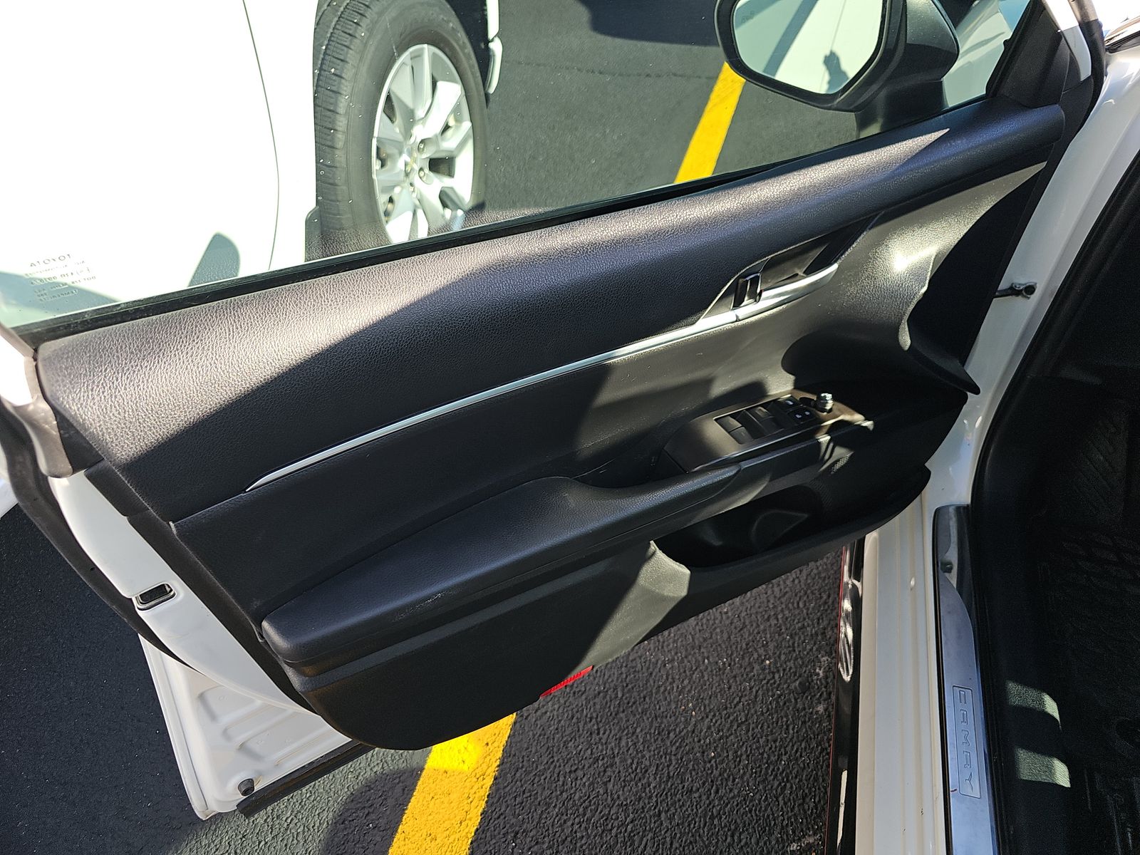 TOYOTA CAMRY - 10
