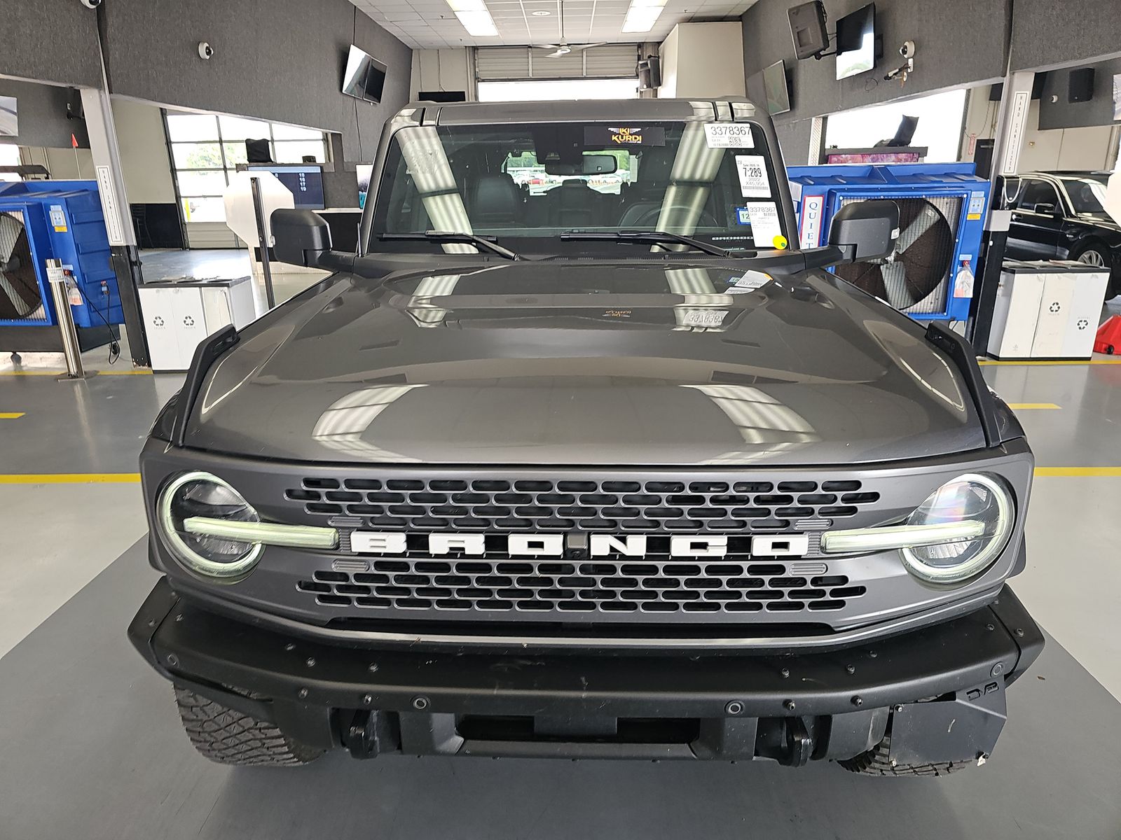FORD BRONCO - 3