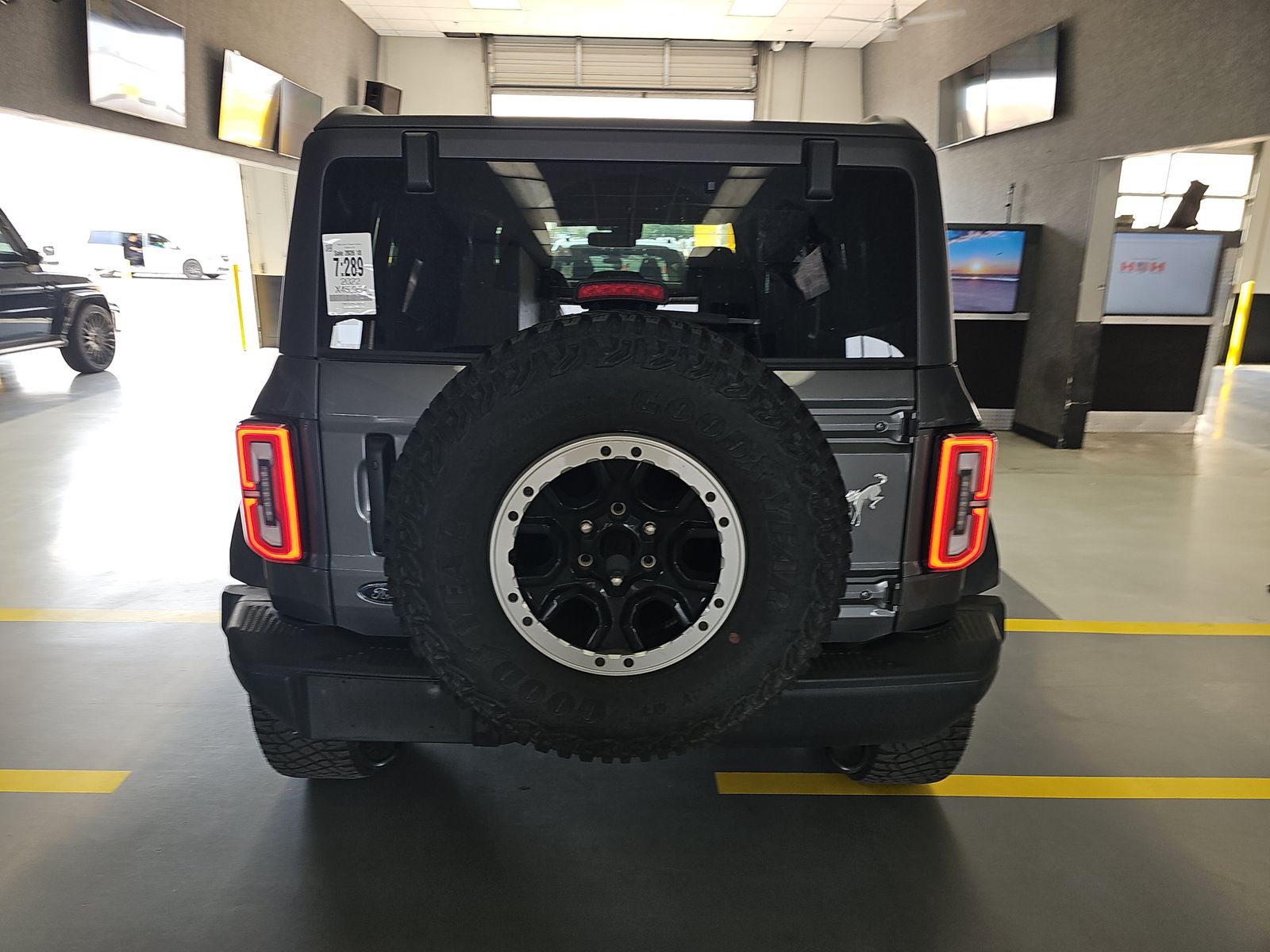 FORD BRONCO - 6