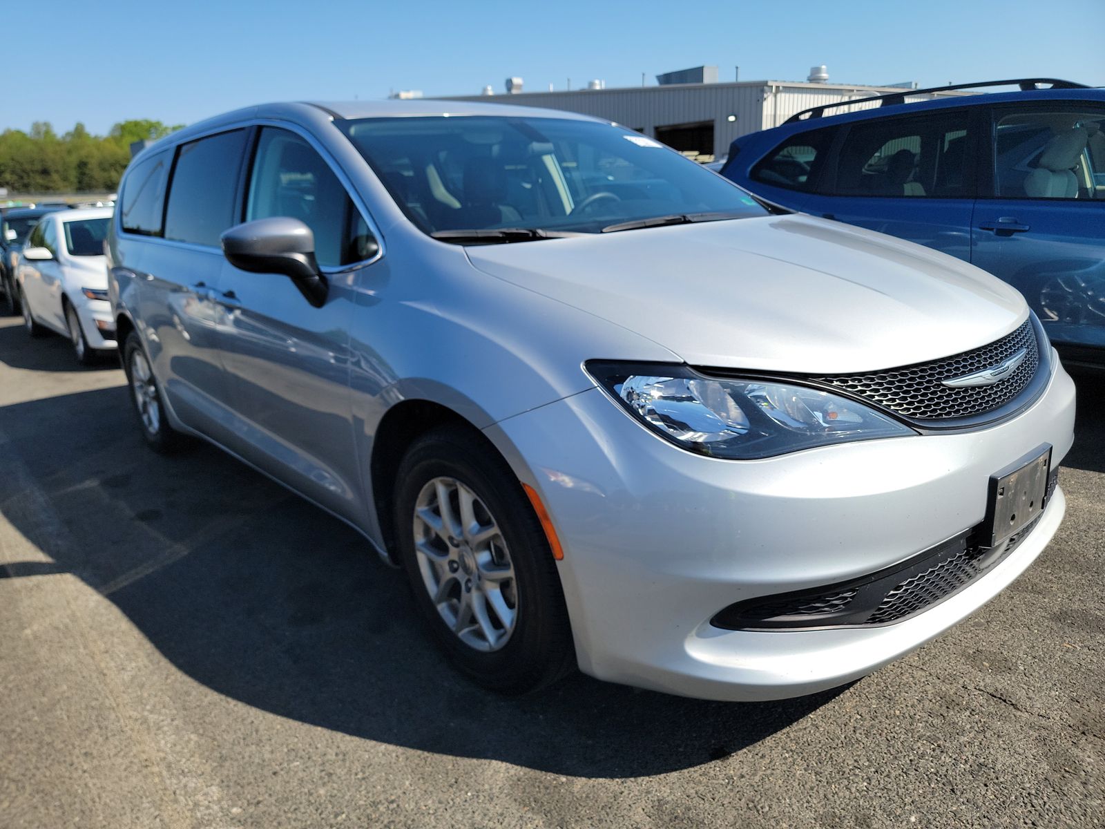 CHRYSLER VOYAGER - 4