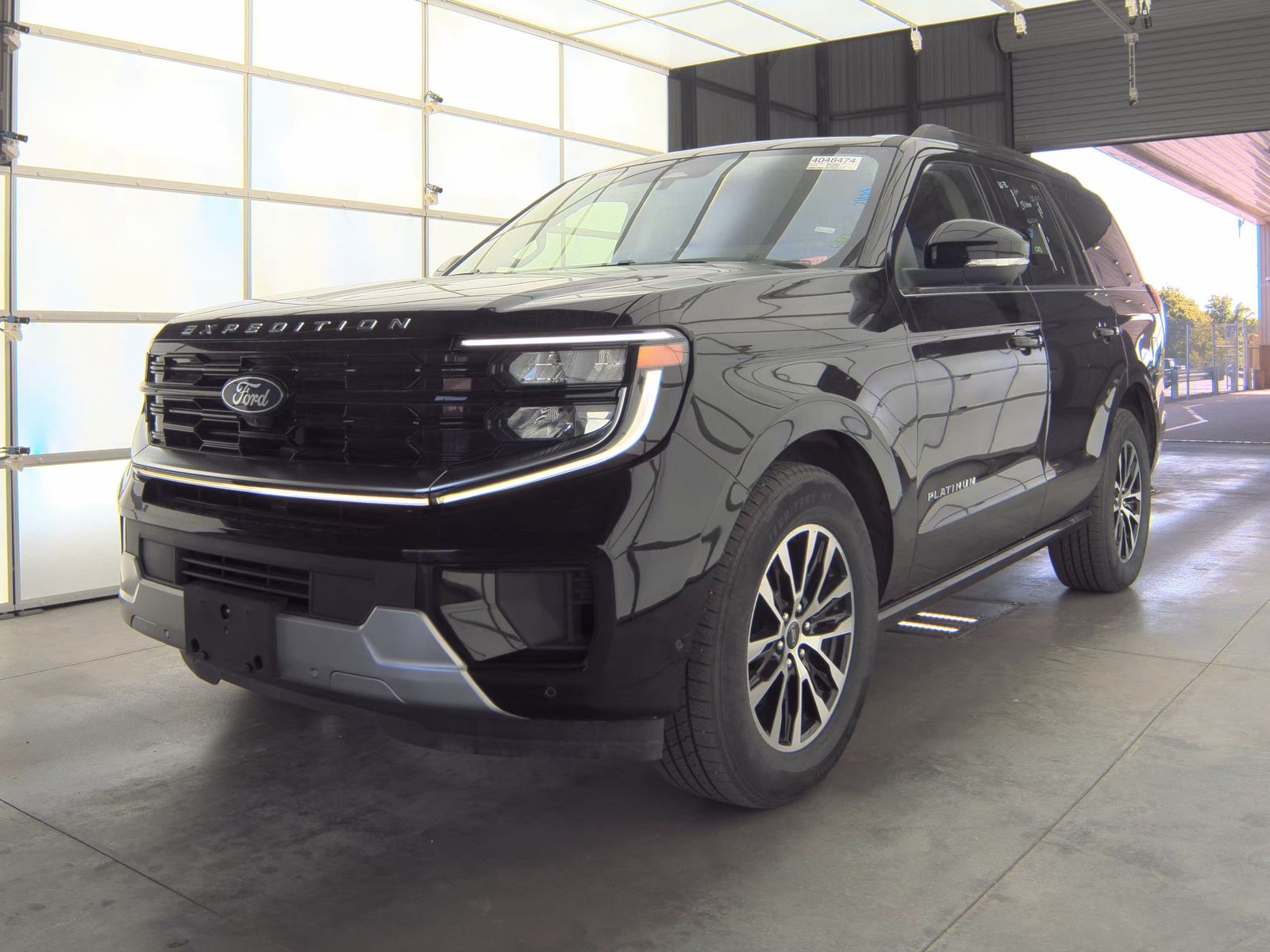 FORD EXPEDITION - 1
